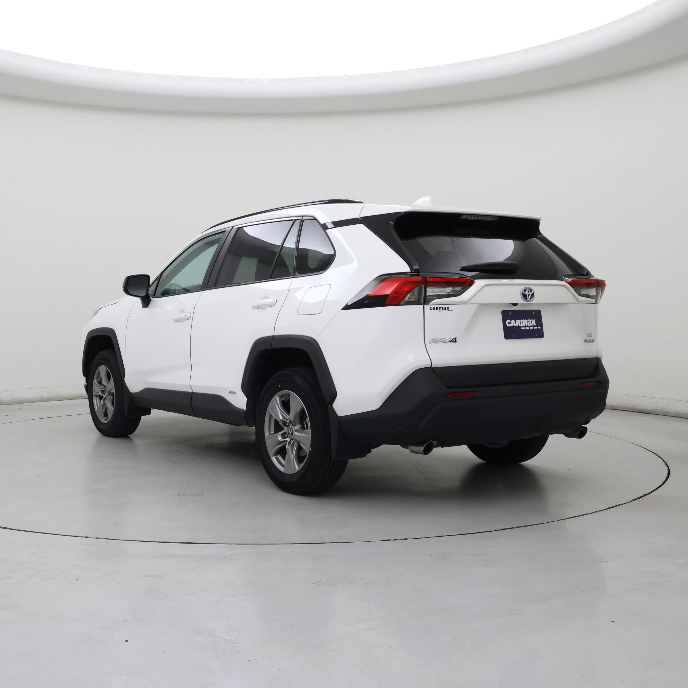 Thumbnail: 2024 Toyota RAV4 - 2