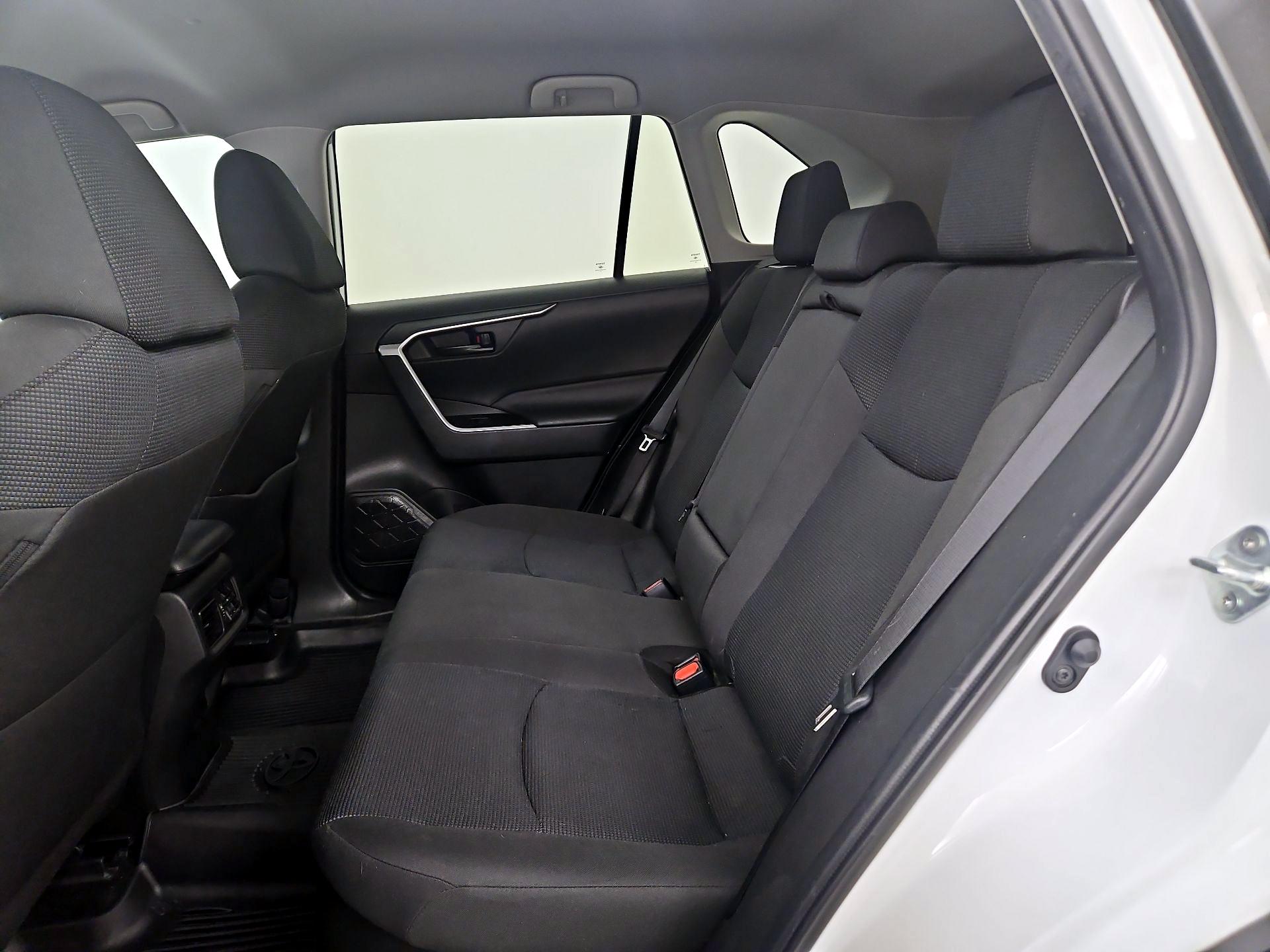 Thumbnail: 2024 Toyota RAV4 - 19