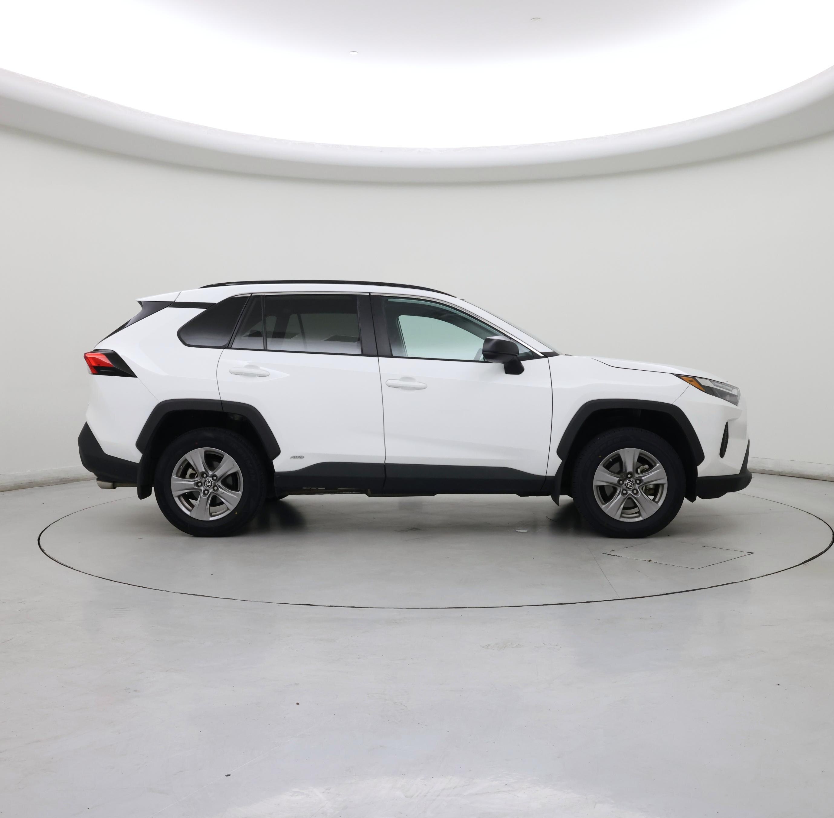 Thumbnail: 2024 Toyota RAV4 - 7