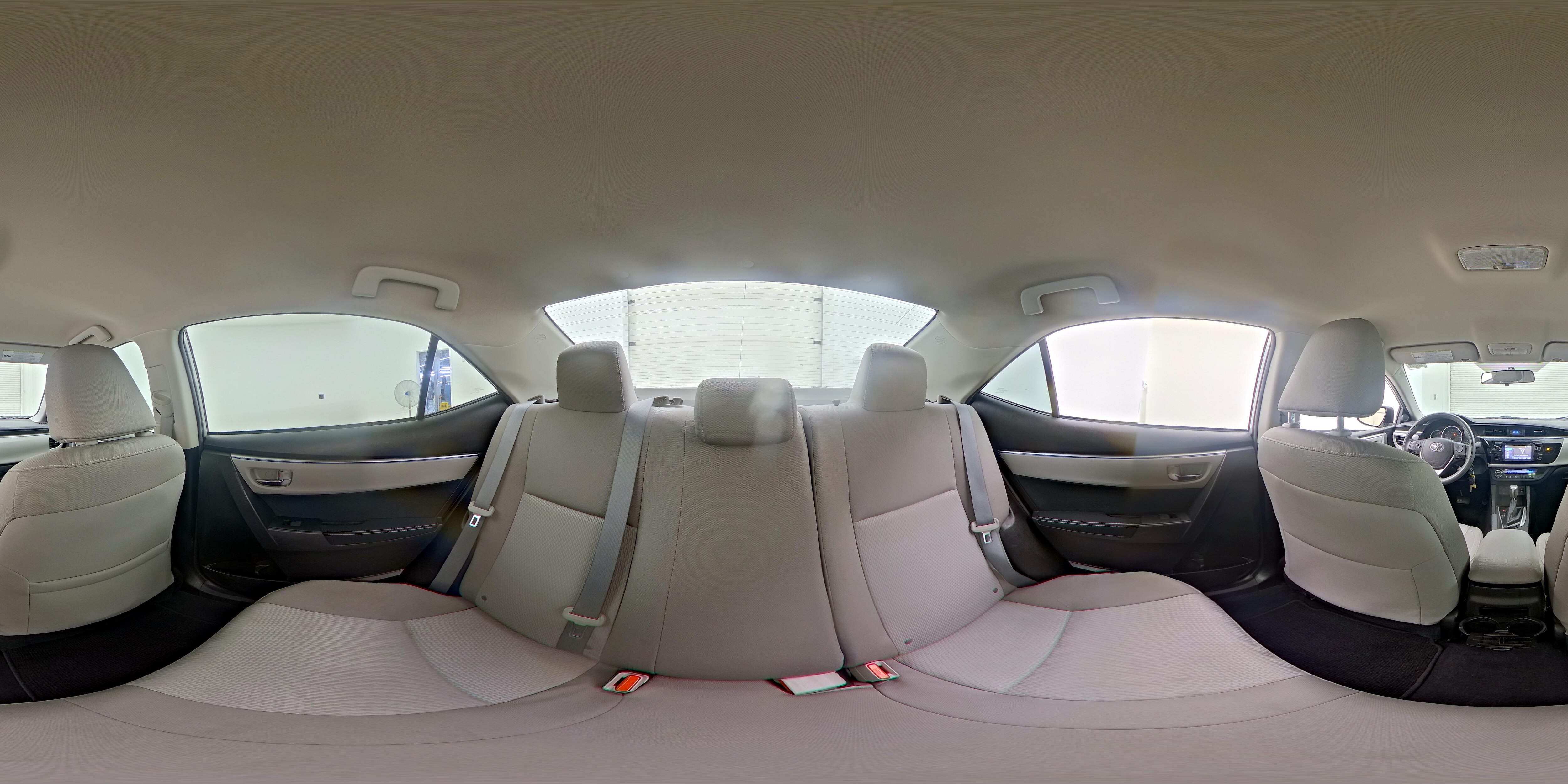 2014 Toyota Corolla LE - Photo 25