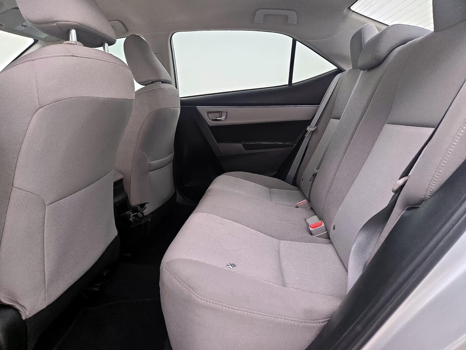 2014 Toyota Corolla LE - Photo 20