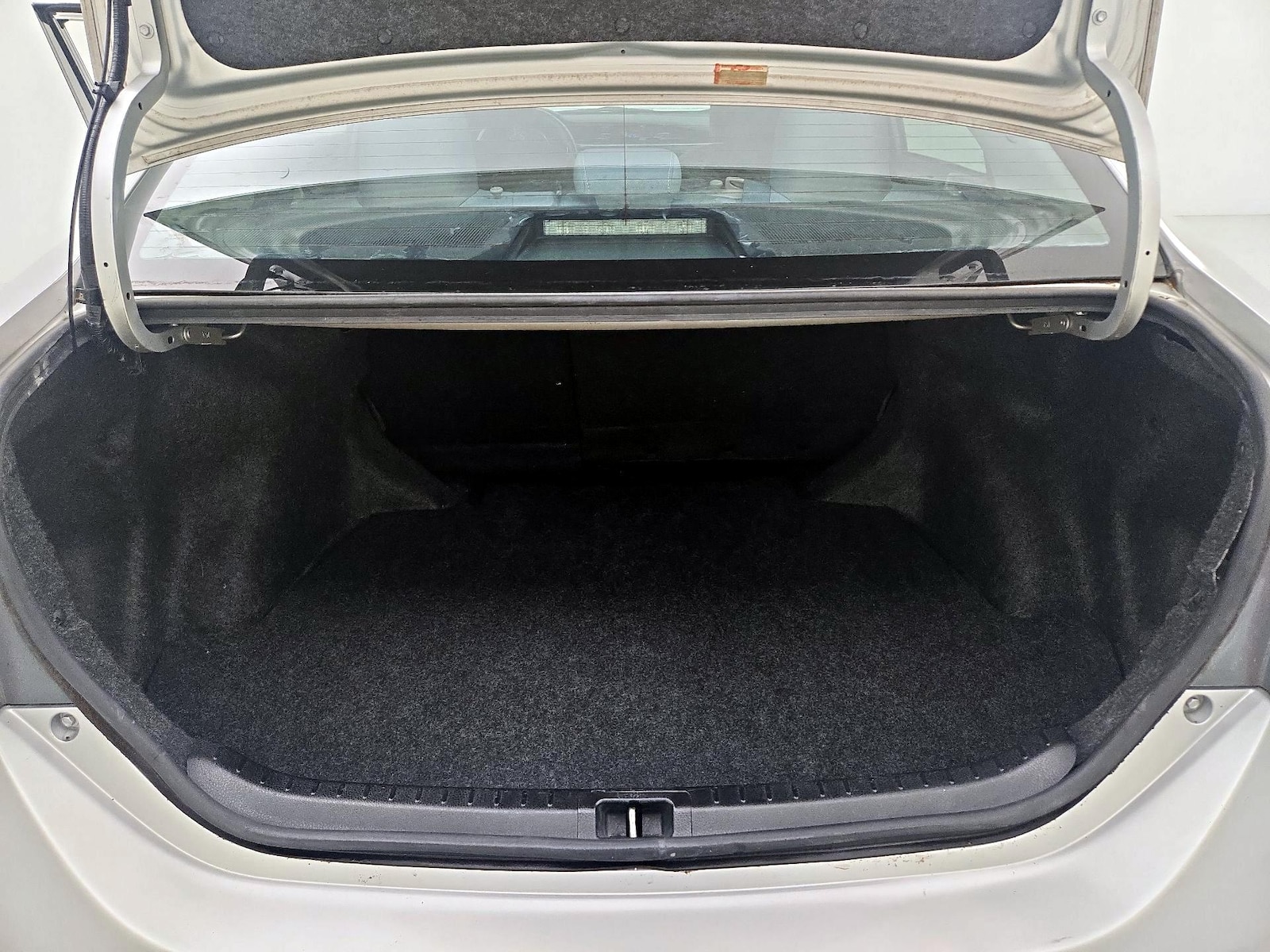 2014 Toyota Corolla LE - Photo 21
