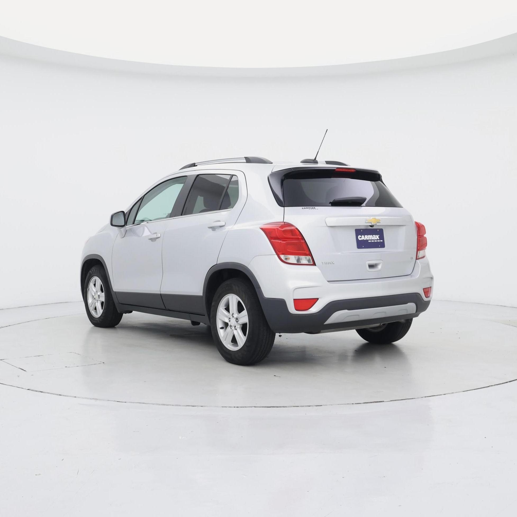 Thumbnail: 2018 Chevrolet Trax - 2
