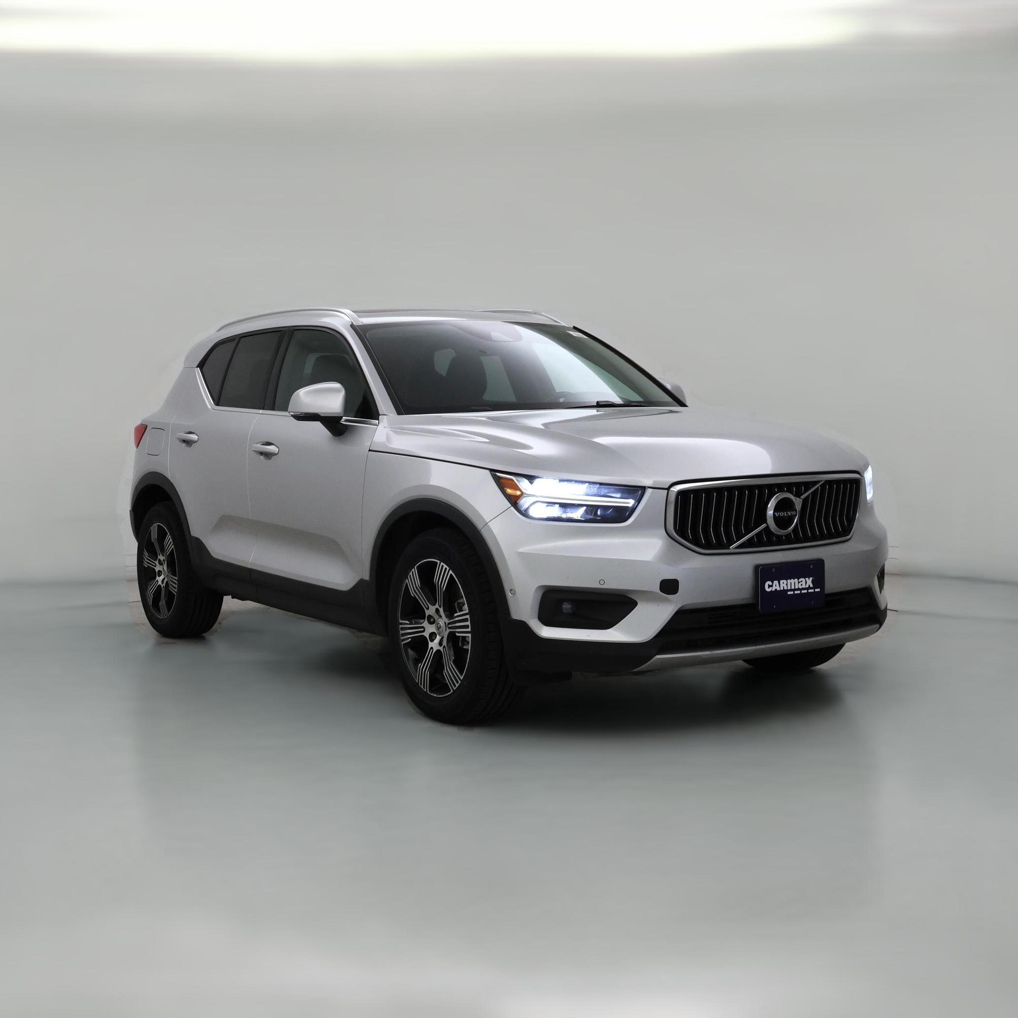 Thumbnail: 2019 Volvo XC40 - 1