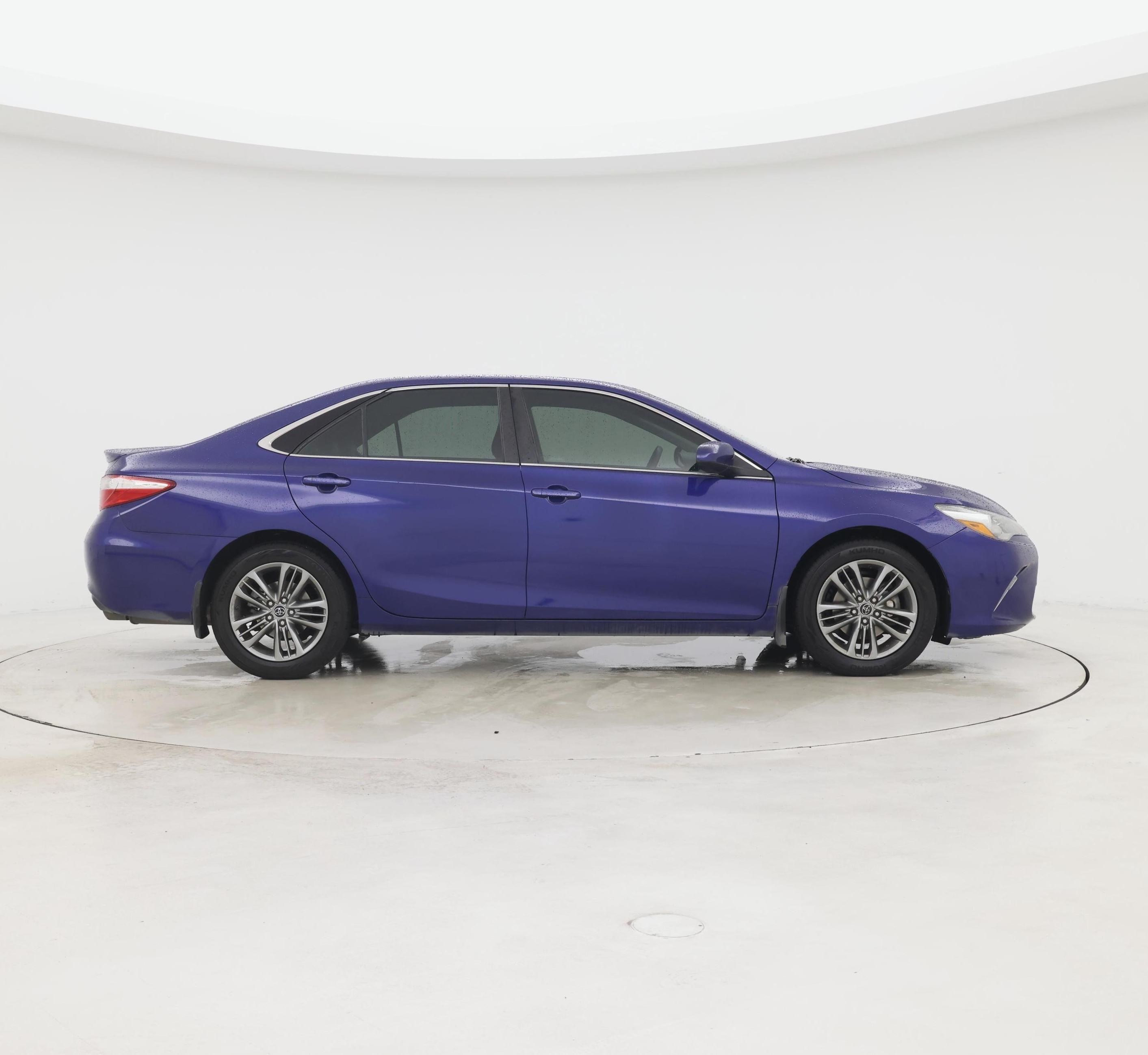 Thumbnail: 2015 Toyota Camry - 7