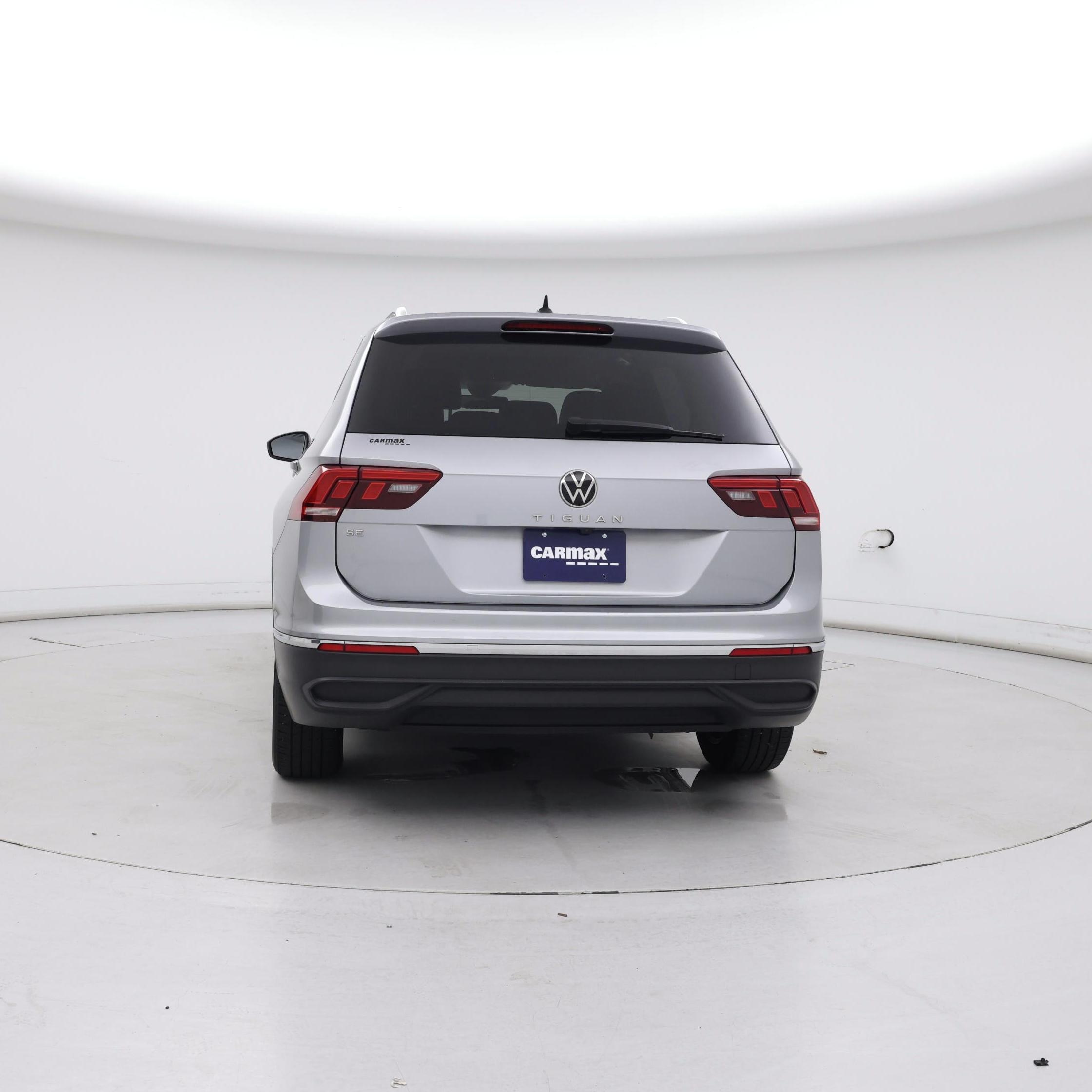 Thumbnail: 2022 Volkswagen Tiguan - 6