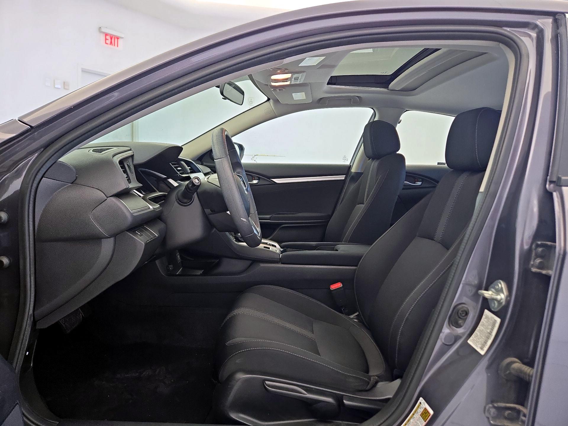 Thumbnail: 2017 Honda Civic - 9