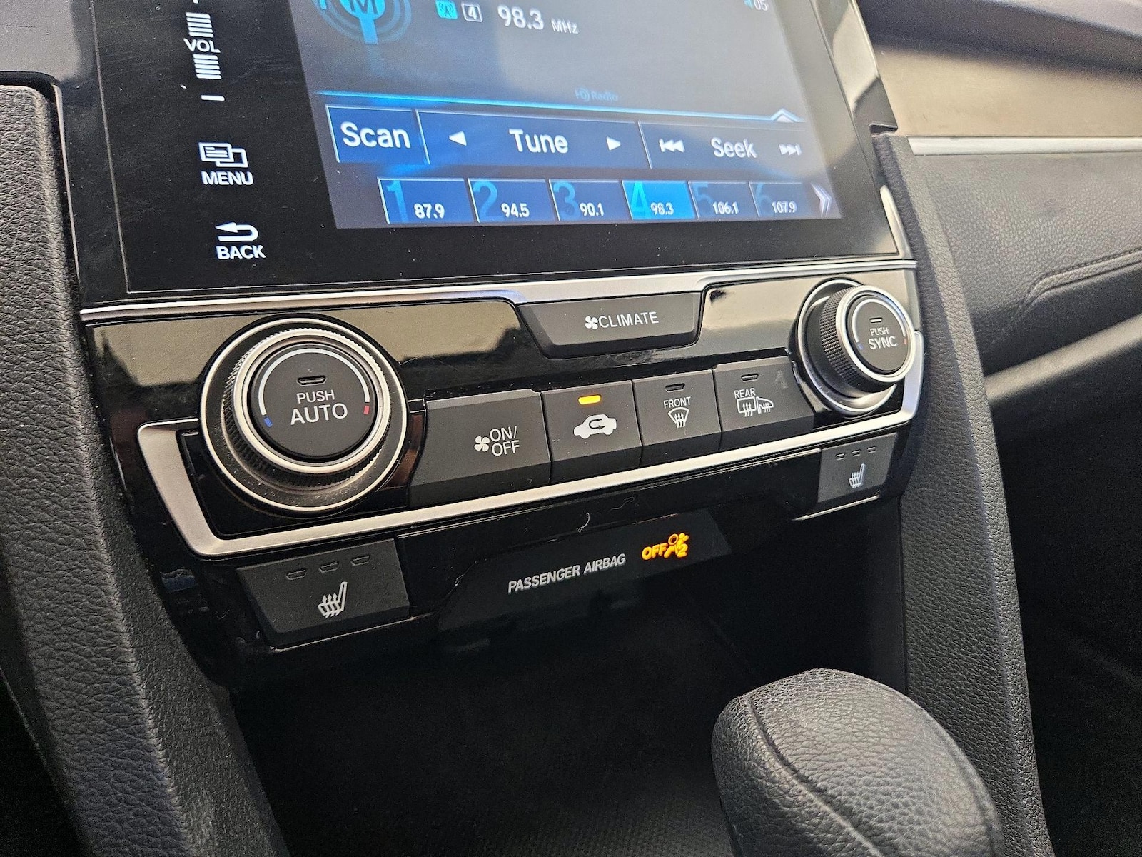 2017 Honda Civic EX-T - Photo 15