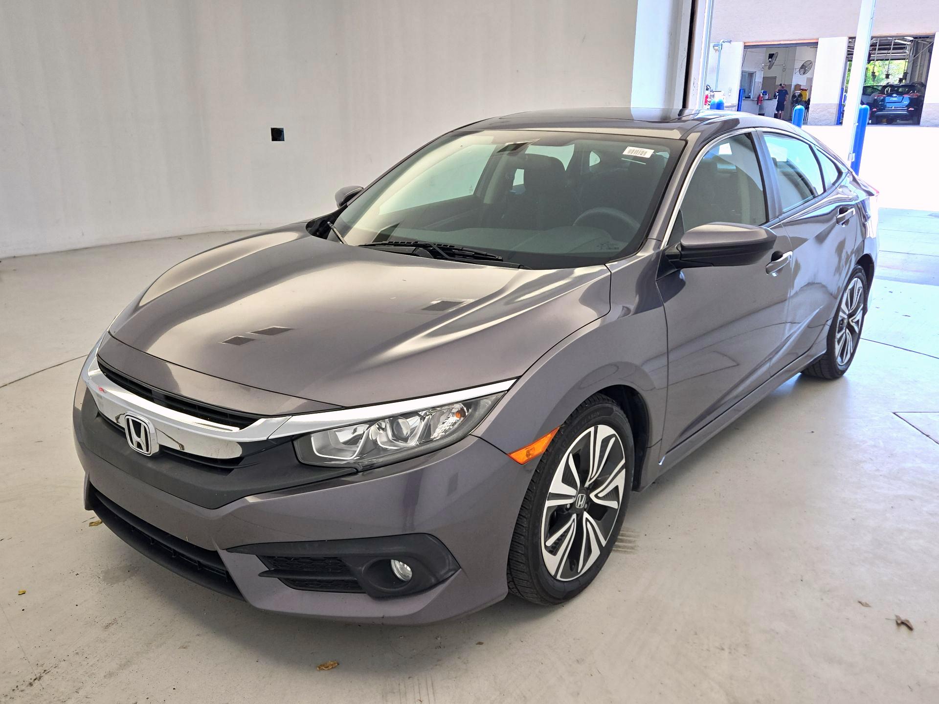 Thumbnail: 2017 Honda Civic - 3