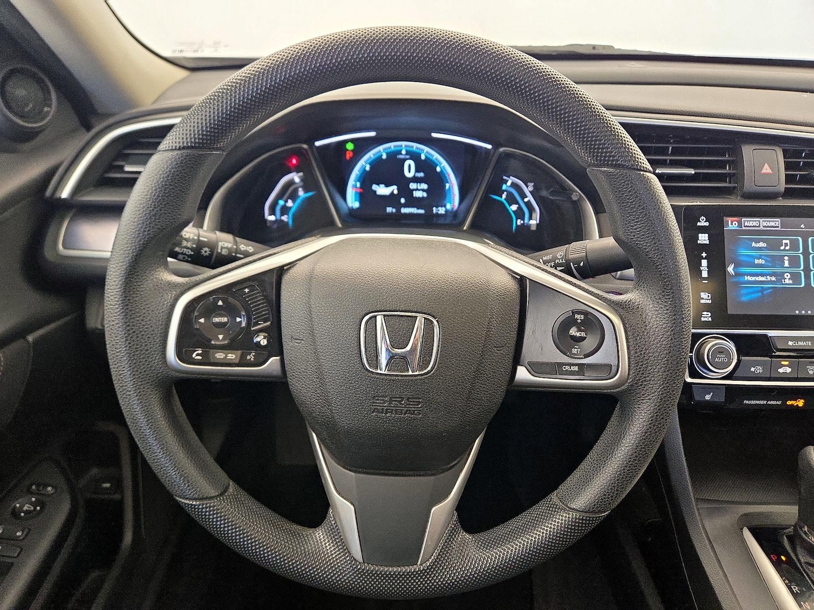 2017 Honda Civic EX-T - Photo 9