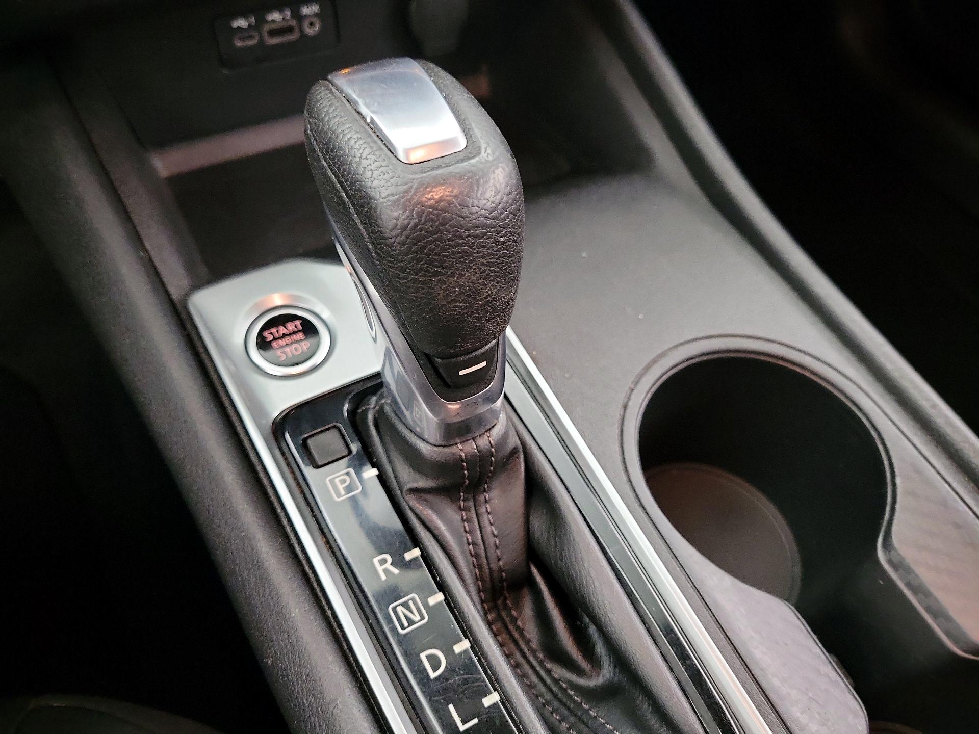 Thumbnail: 2019 Nissan Altima - 17
