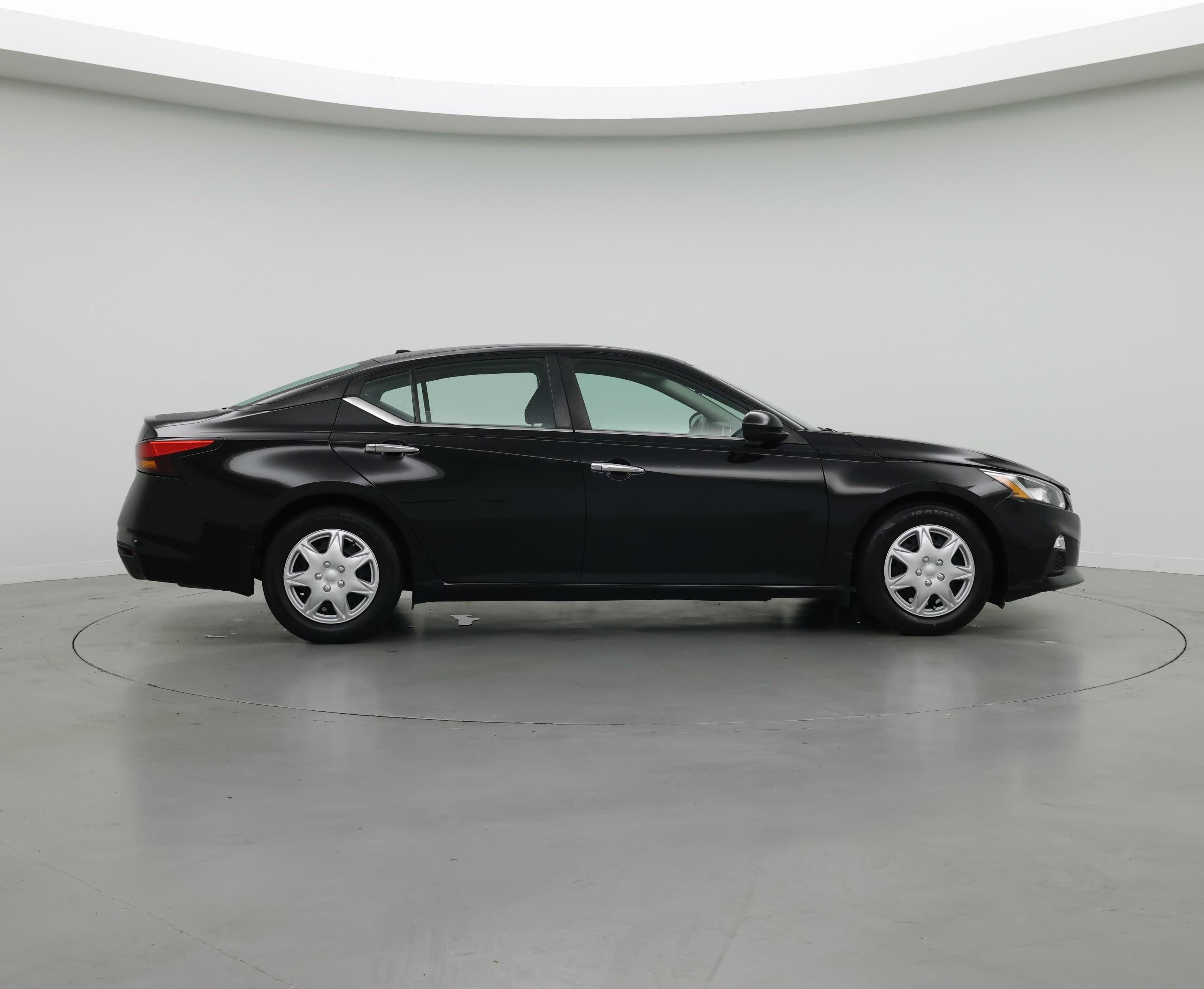 Thumbnail: 2019 Nissan Altima - 7