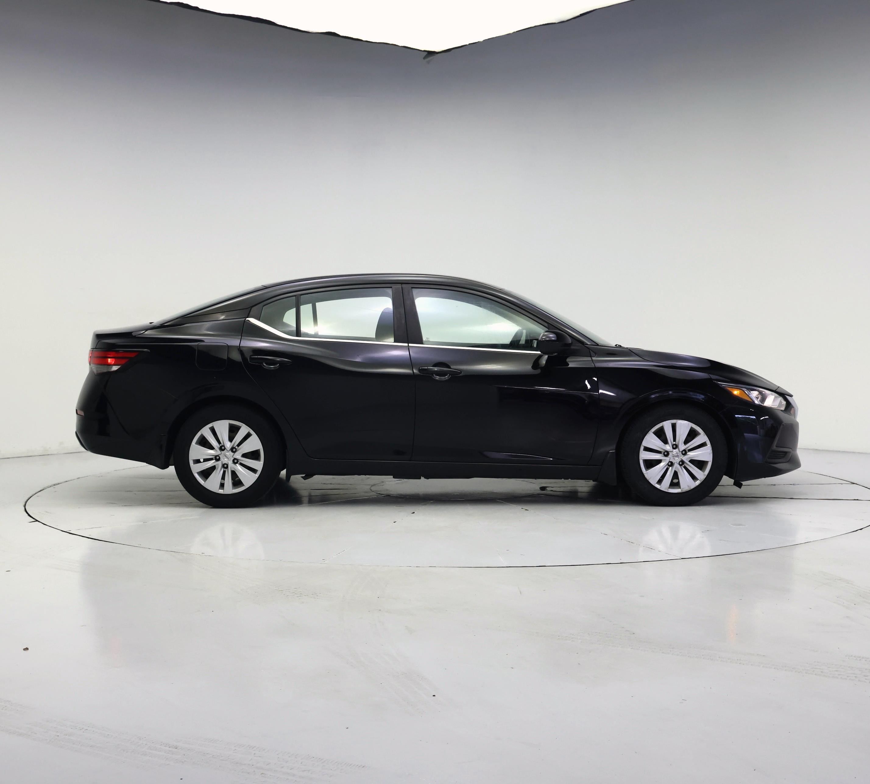 Thumbnail: 2020 Nissan Sentra - 7