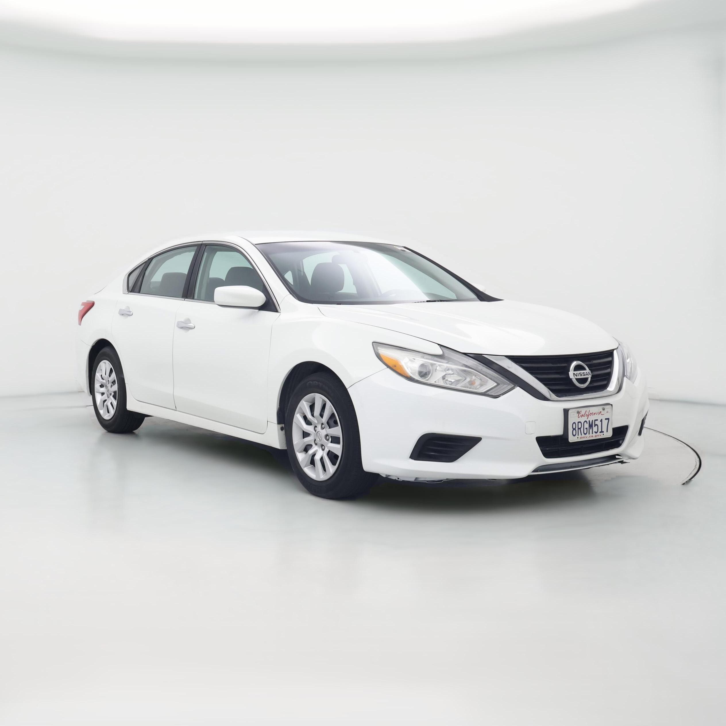 Thumbnail: 2016 Nissan Altima - 1
