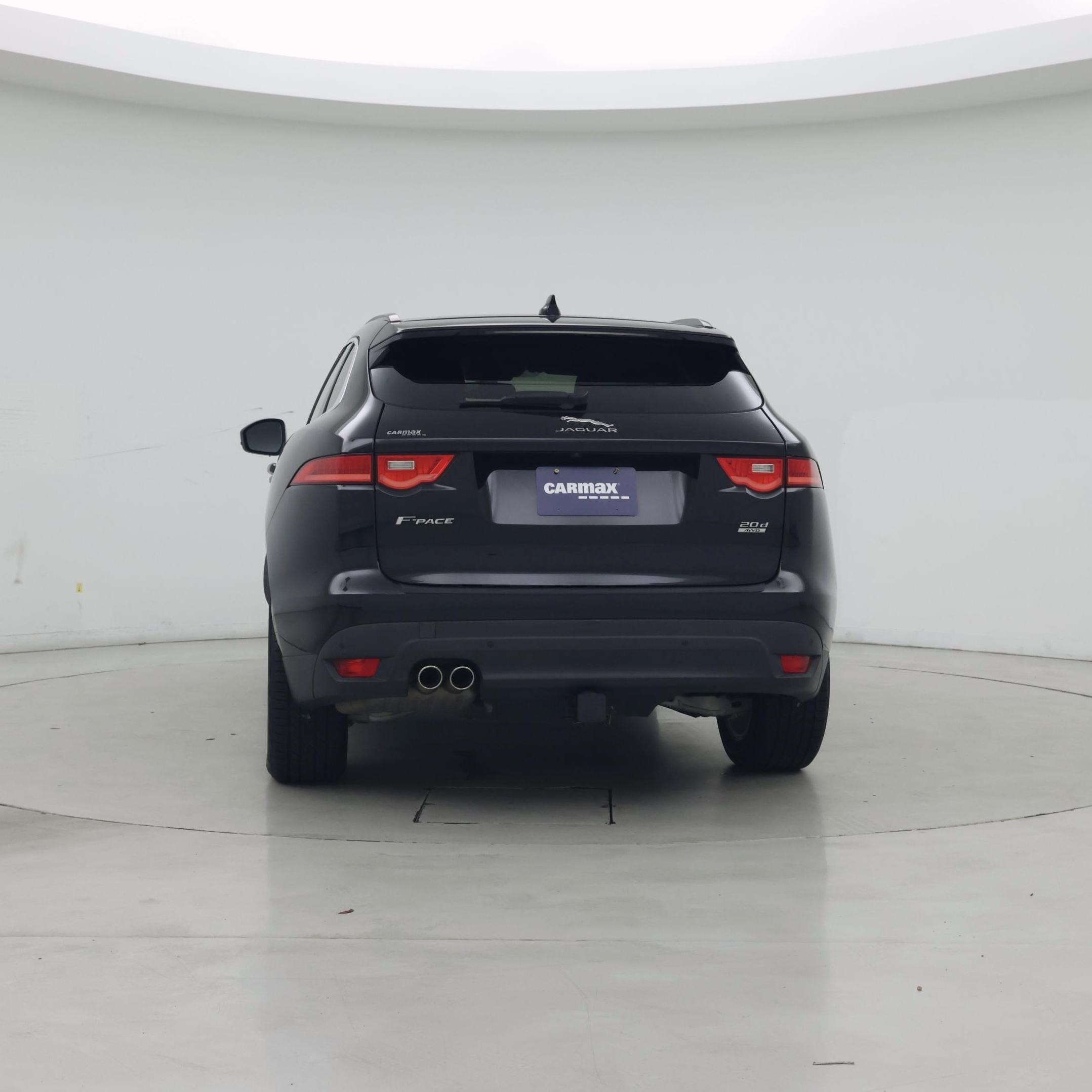 Thumbnail: 2018 Jaguar F-Pace - 6