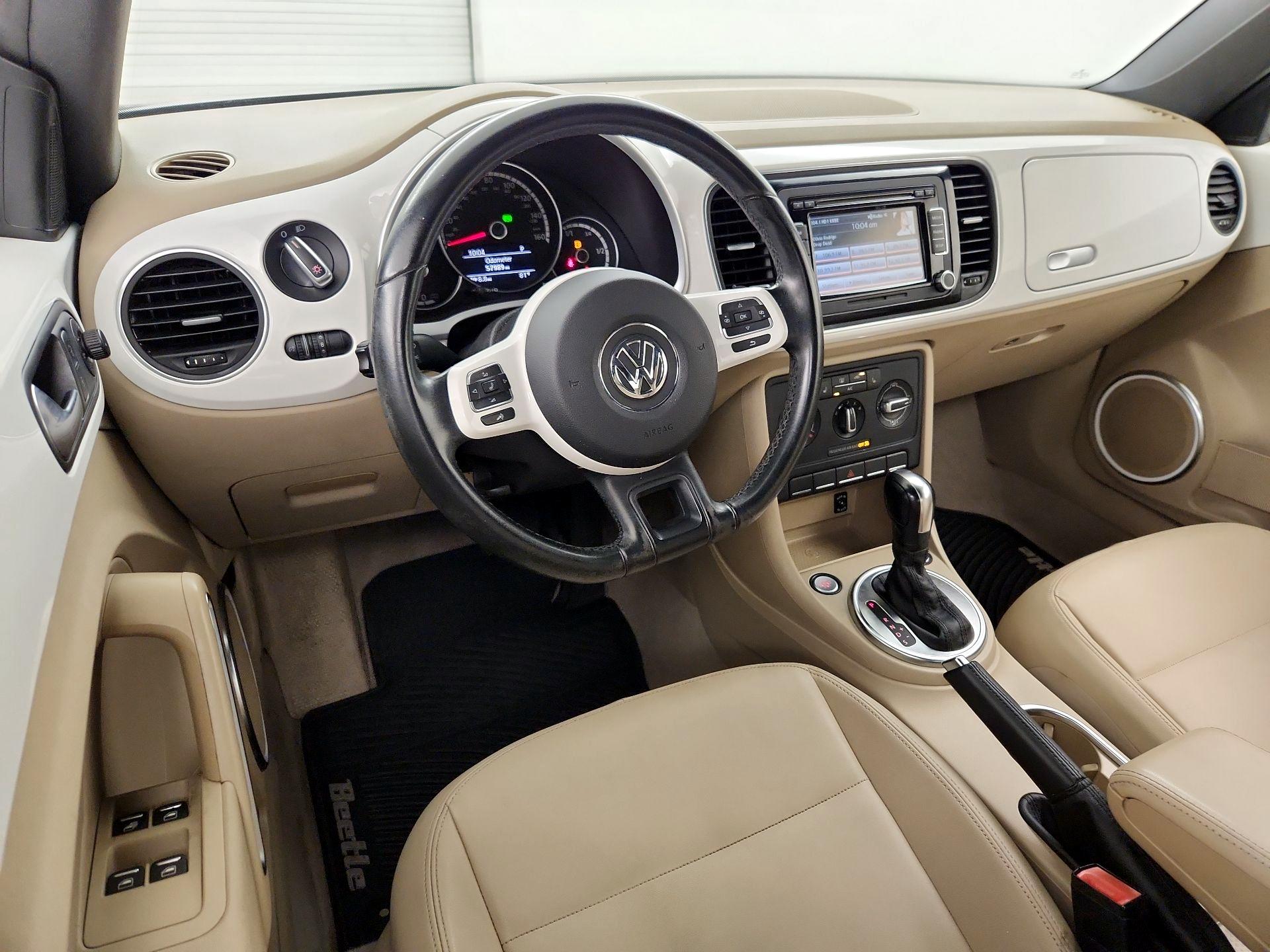 Thumbnail: 2014 Volkswagen Beetle - 9