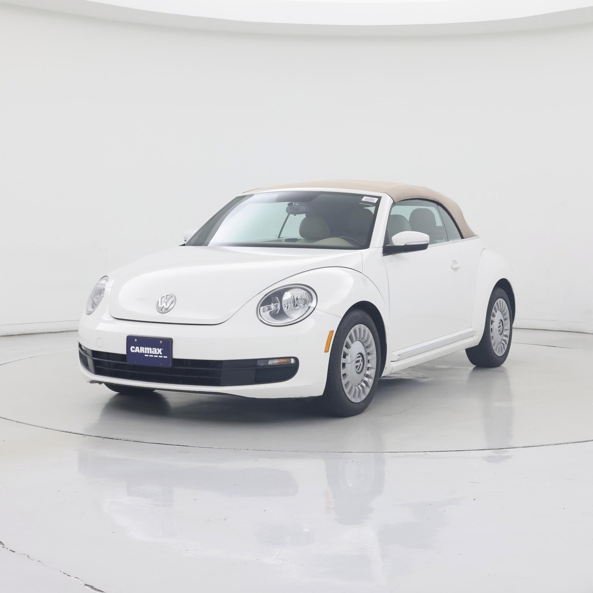 Thumbnail: 2014 Volkswagen Beetle - 4