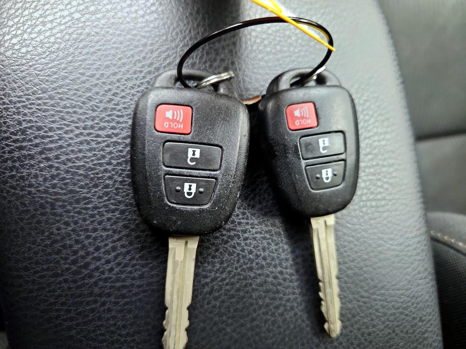 2015 Toyota RAV4 XLE - Photo 23