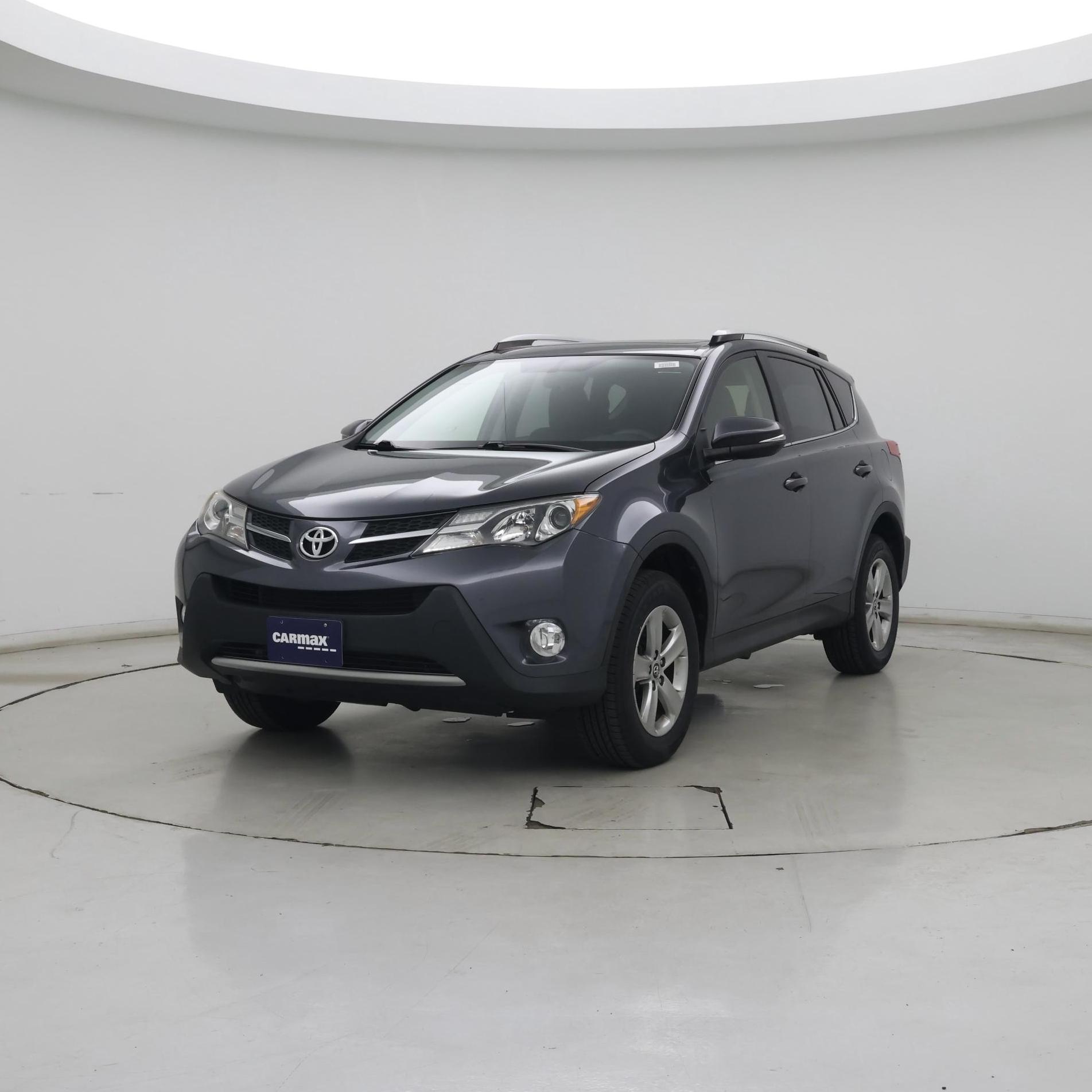 Thumbnail: 2015 Toyota RAV4 - 4