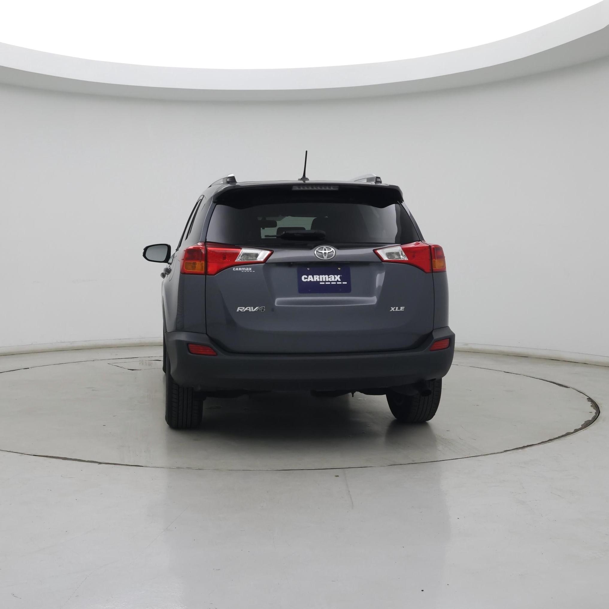 Thumbnail: 2015 Toyota RAV4 - 6