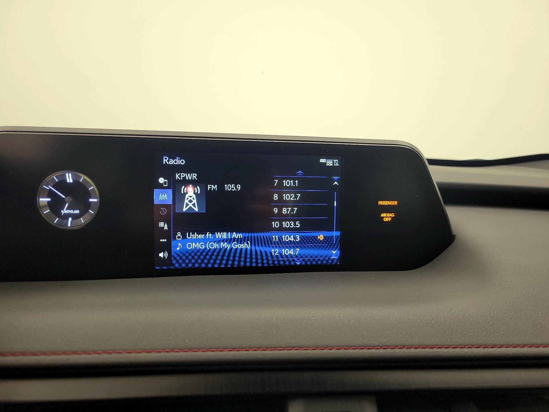 Thumbnail: 2019 Lexus UX - 15