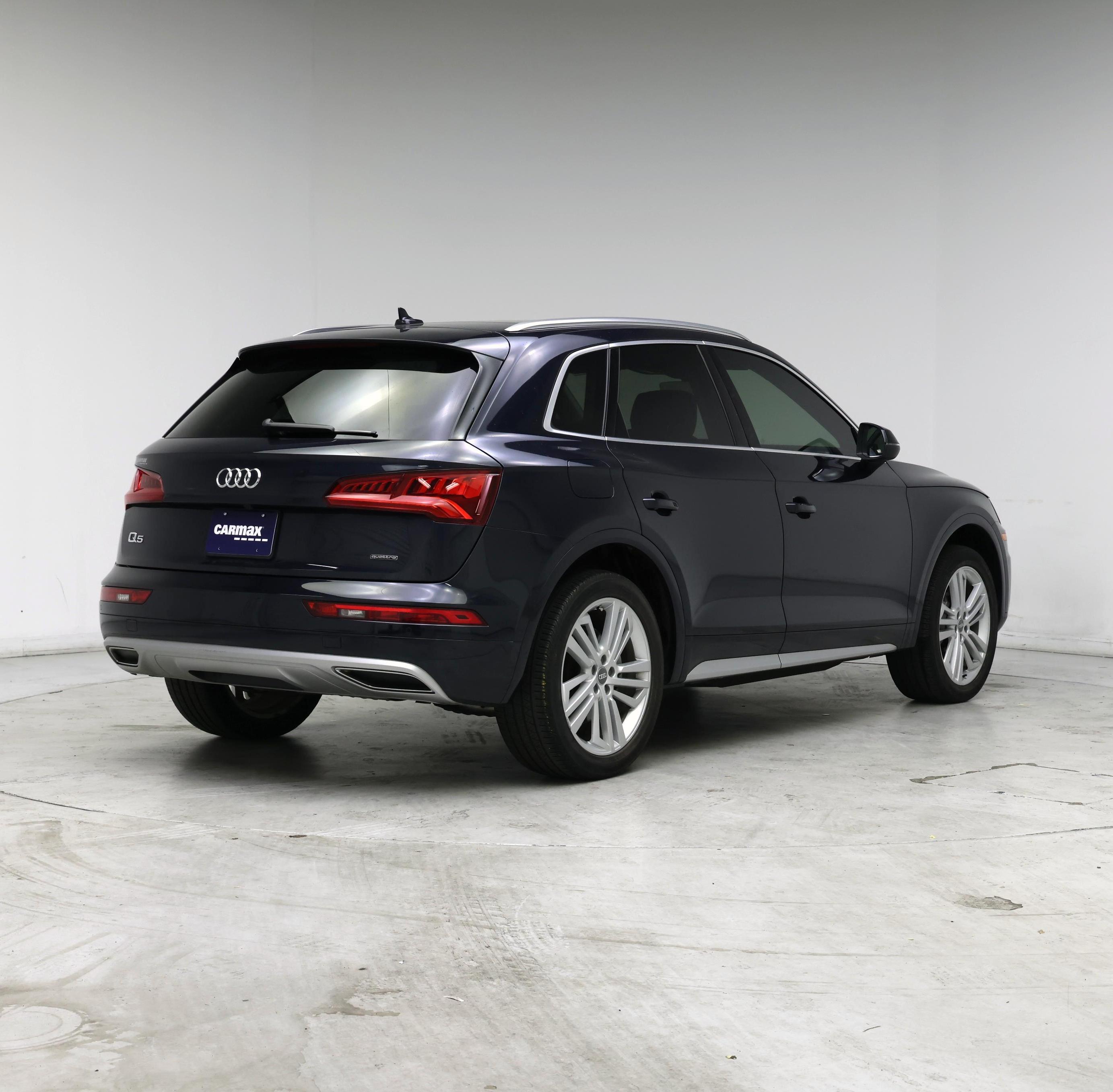 Thumbnail: 2019 Audi Q5 - 8