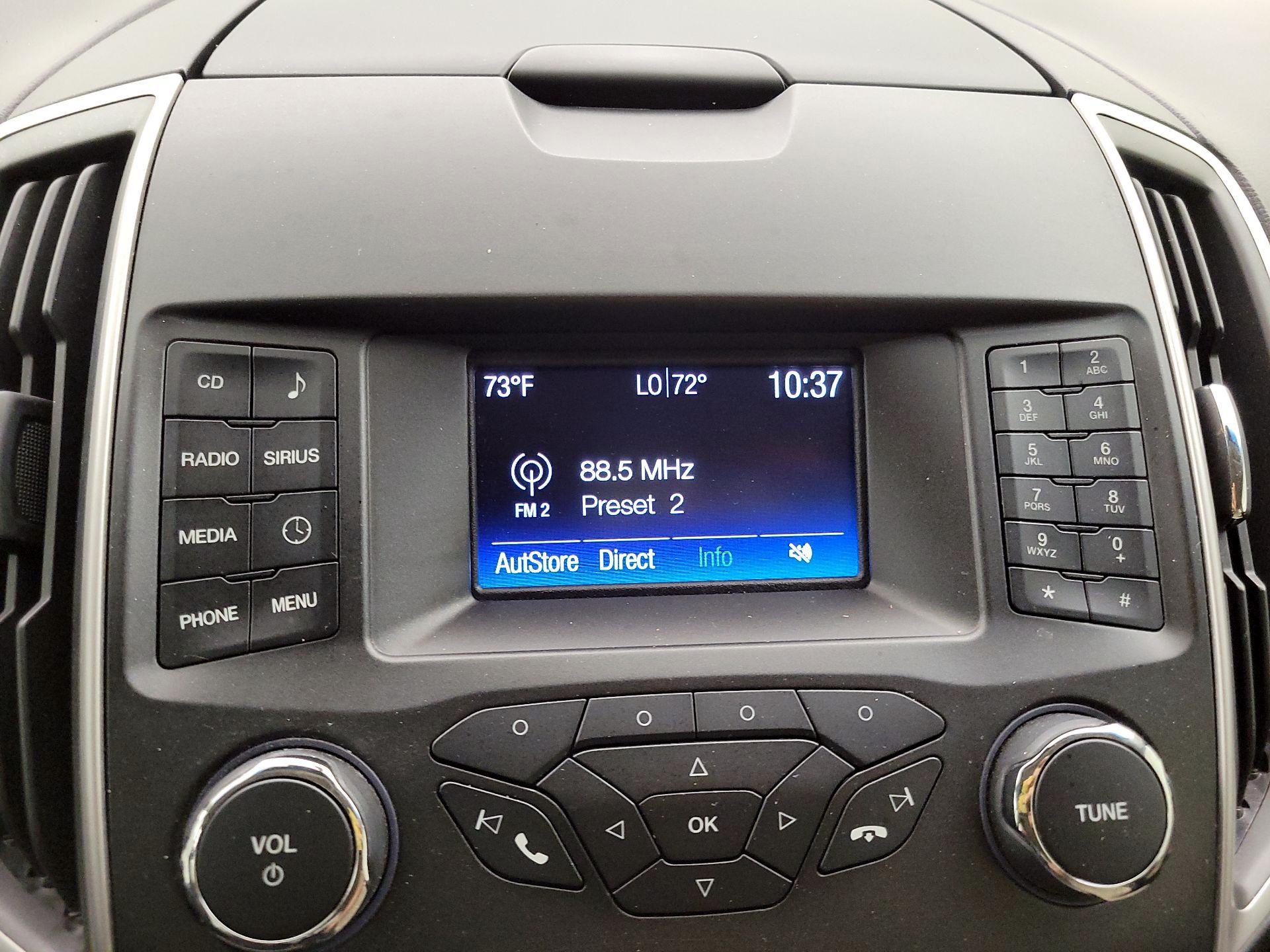 Thumbnail: 2016 Ford Edge - 15