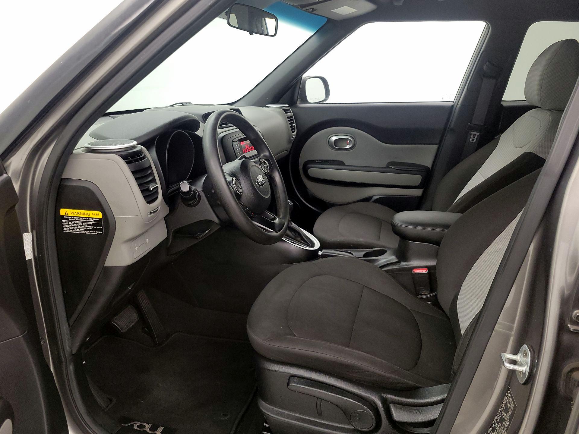 Thumbnail: 2016 Kia Soul - 11