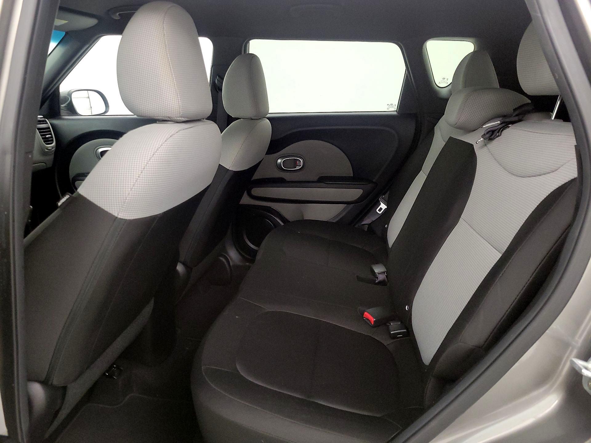 Thumbnail: 2016 Kia Soul - 18