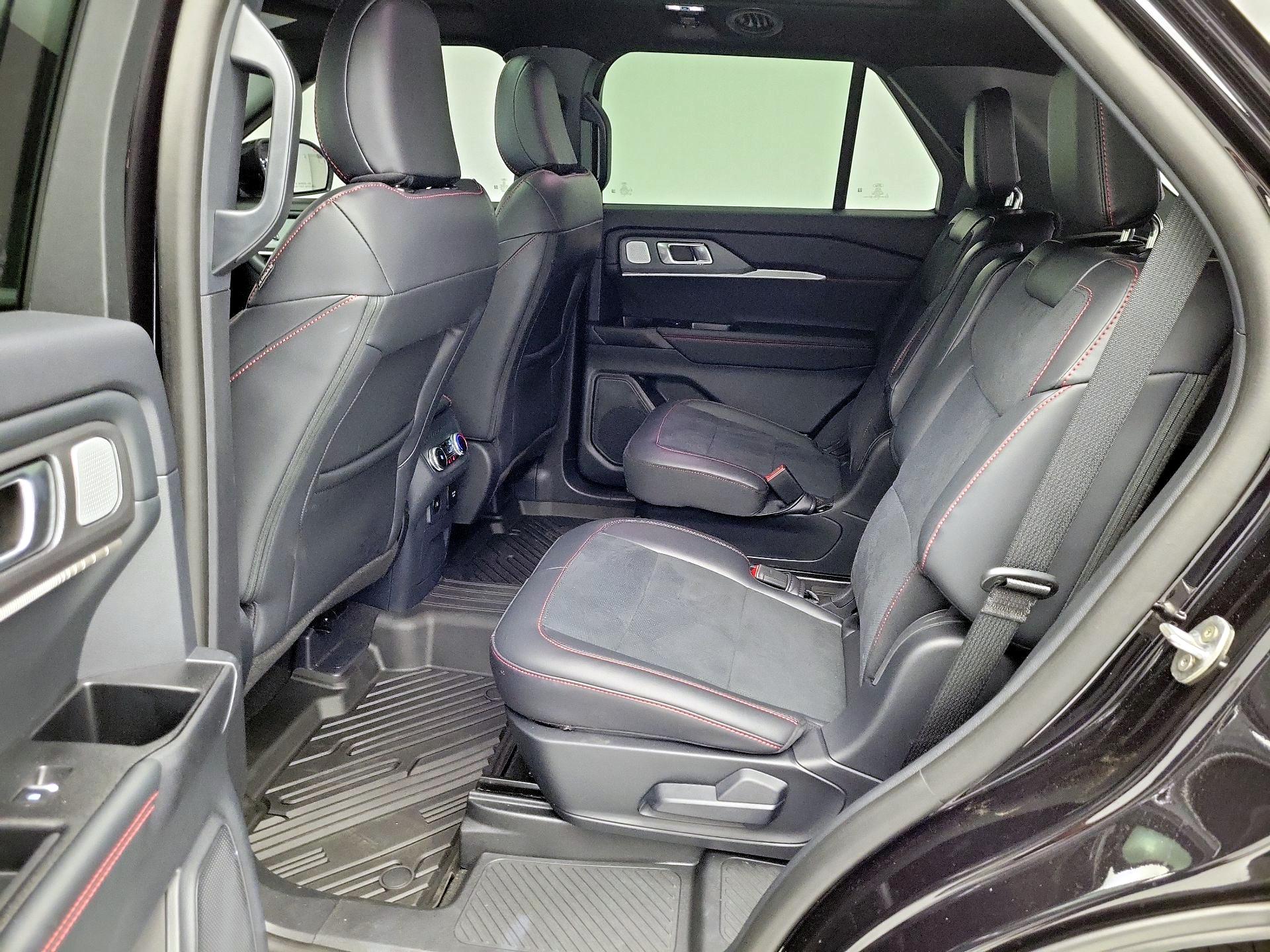 Thumbnail: 2026 Ford Explorer - 20