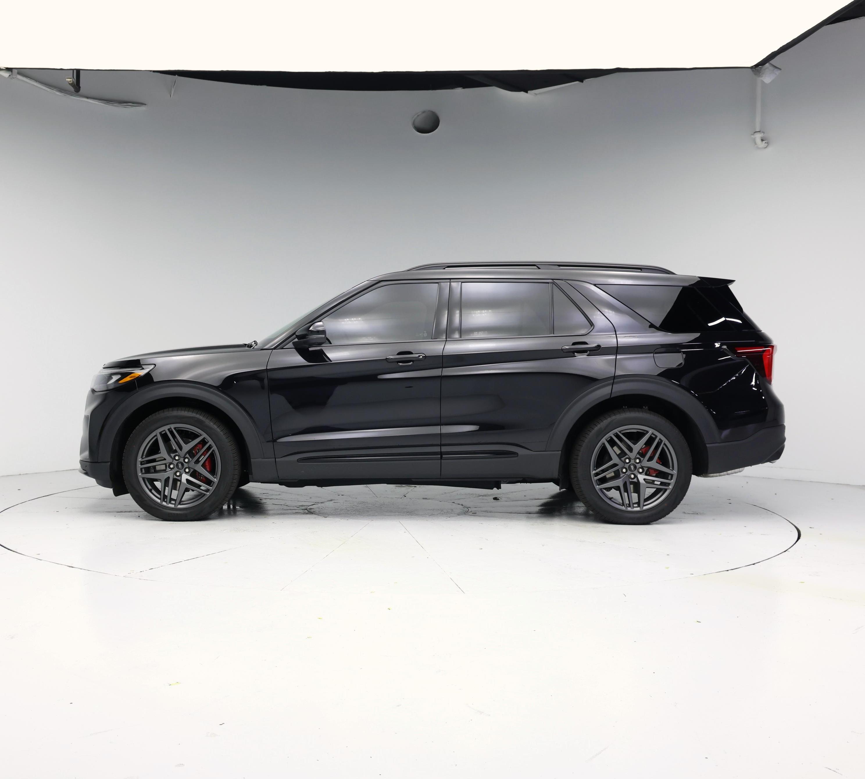 Thumbnail: 2026 Ford Explorer - 3