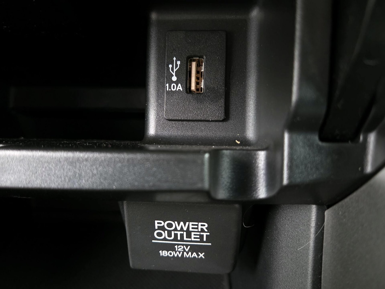 2017 Honda Accord LX - Photo 19