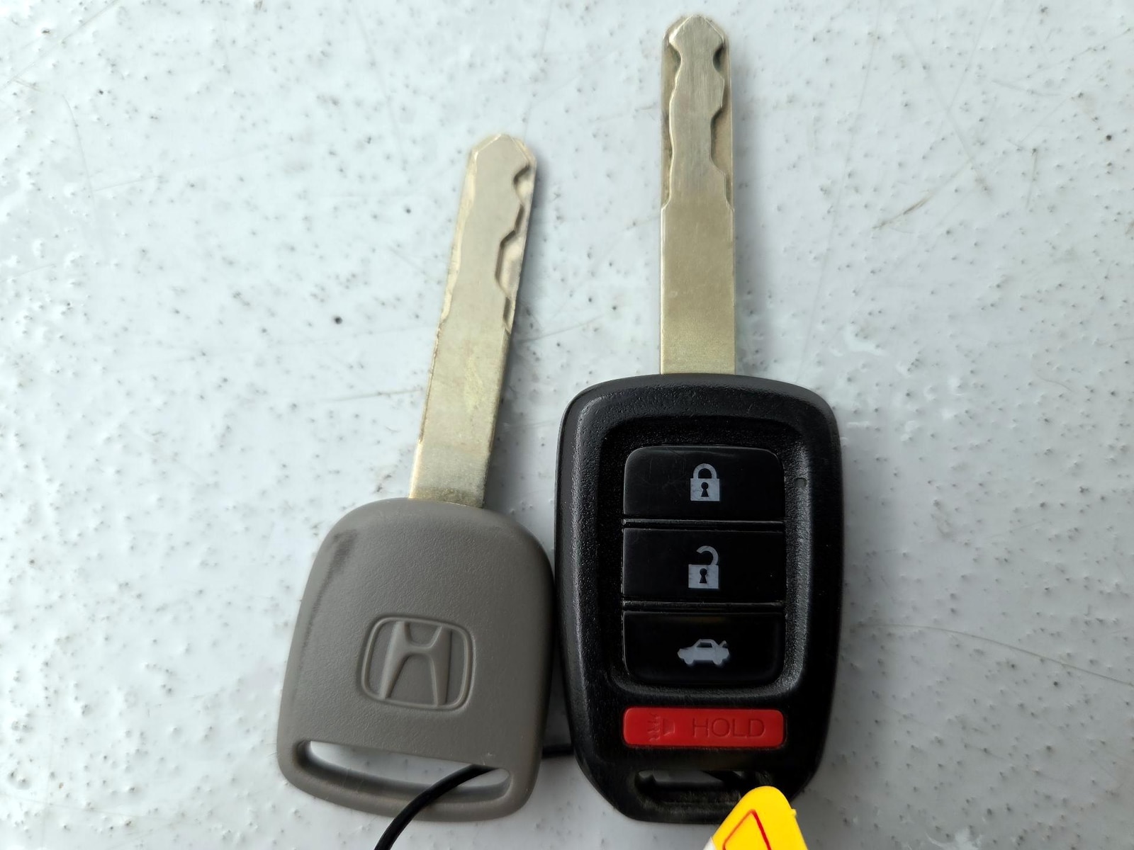 2017 Honda Accord LX - Photo 23