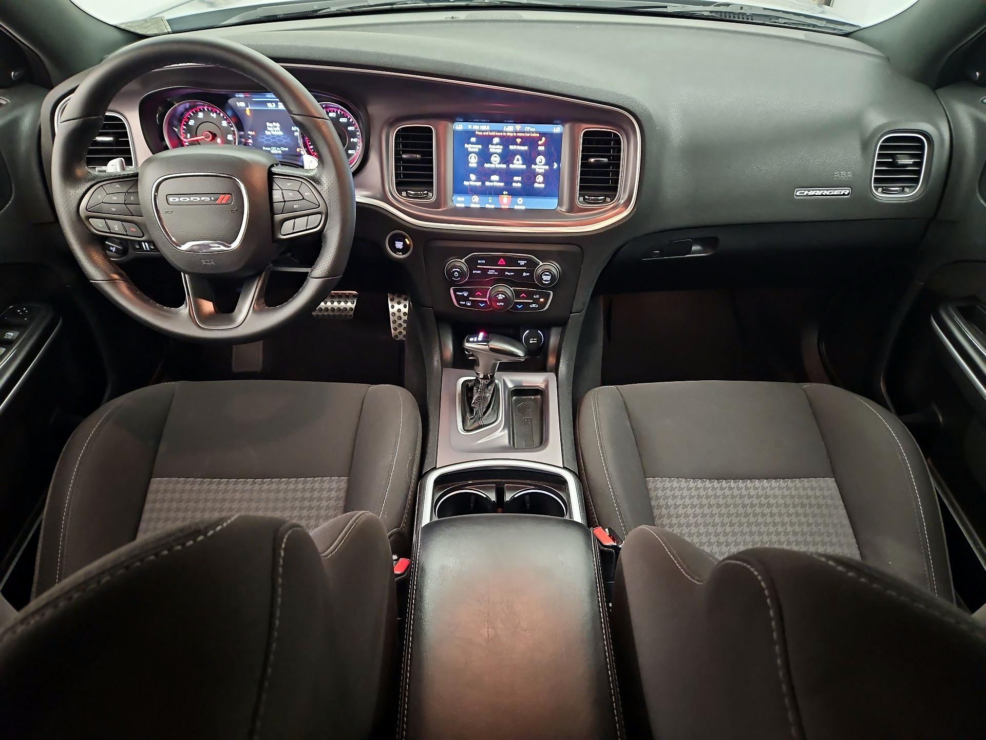 Thumbnail: 2021 Dodge Charger - 9