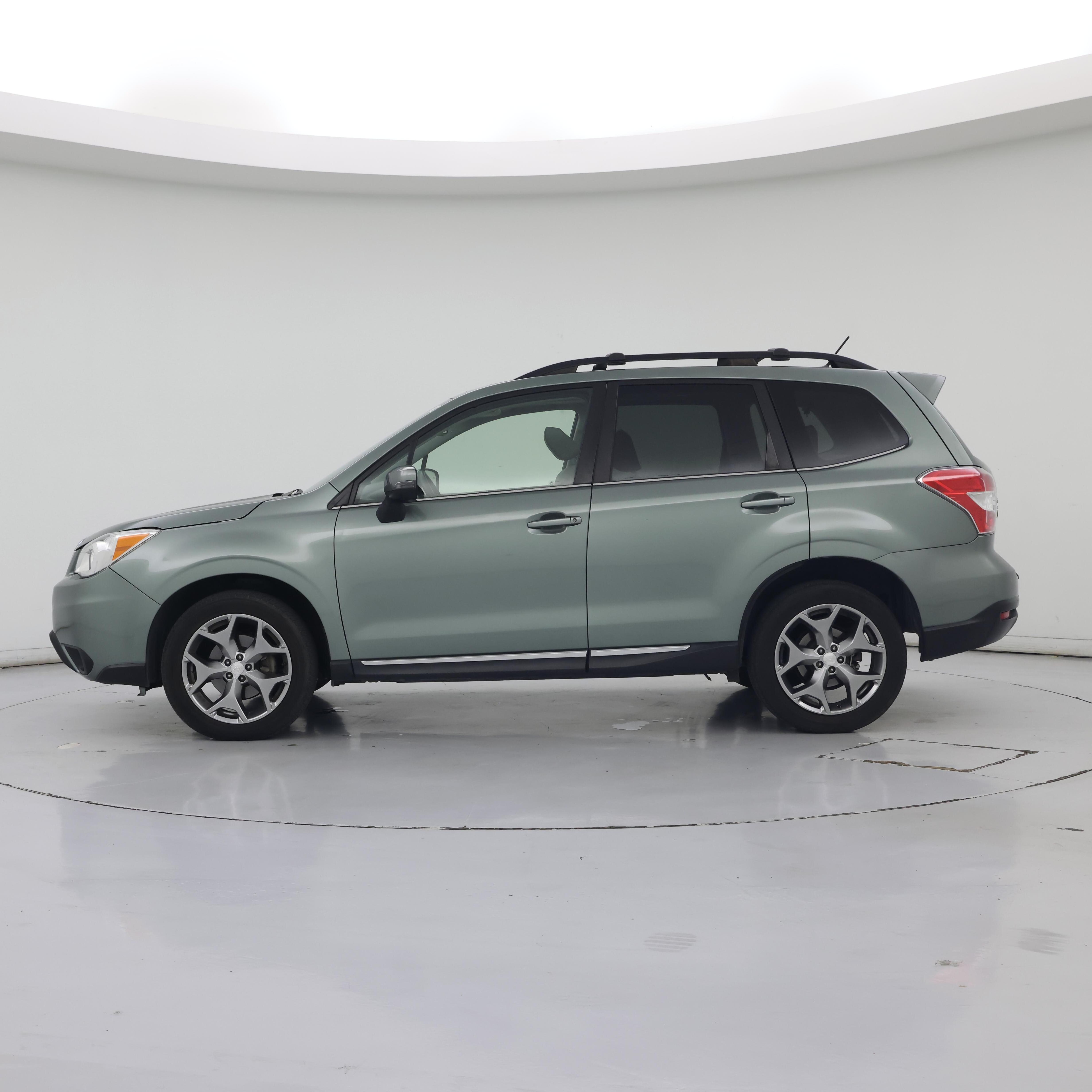 Thumbnail: 2015 Subaru Forester - 3