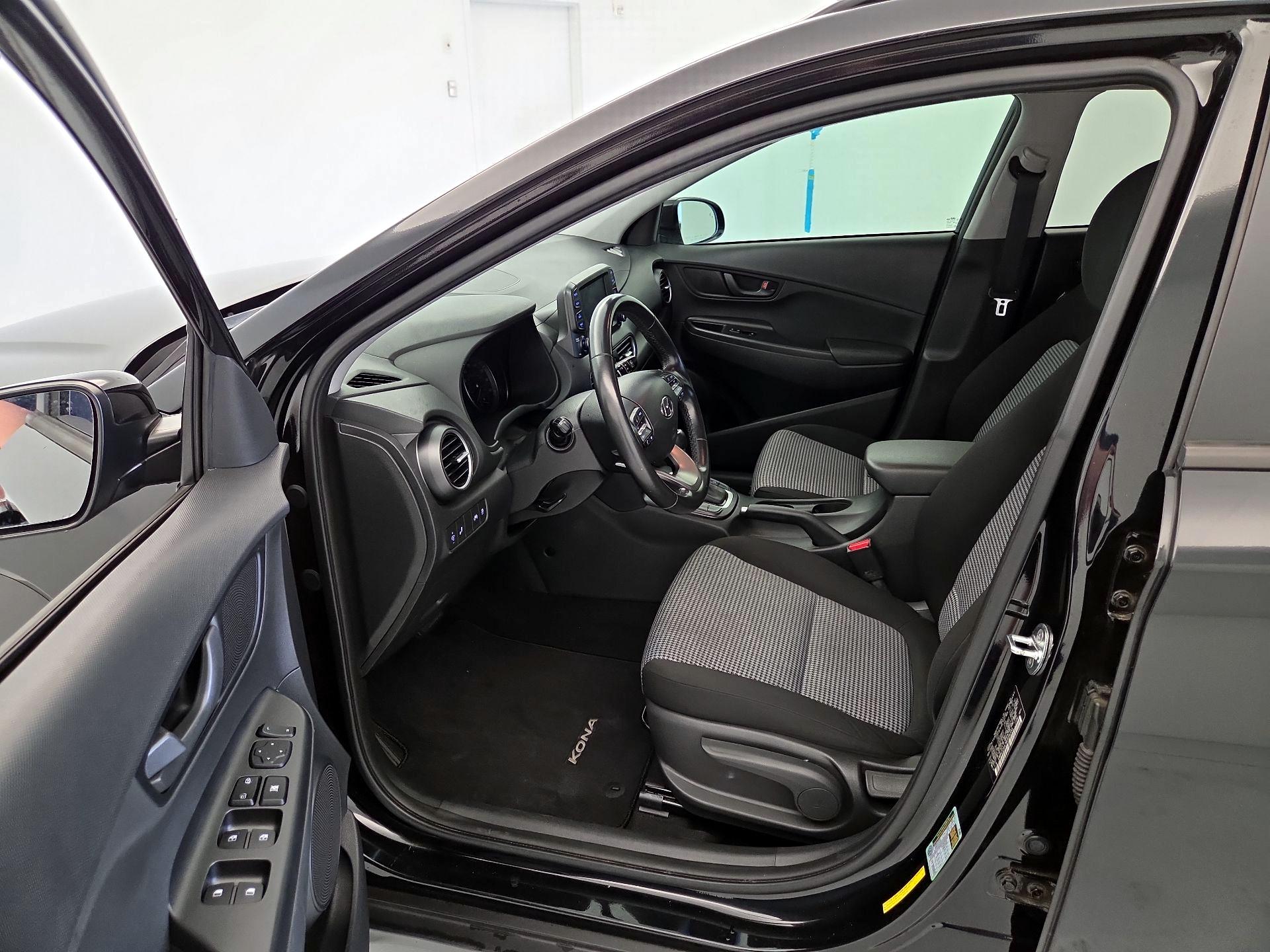 Thumbnail: 2021 Hyundai Kona - 11