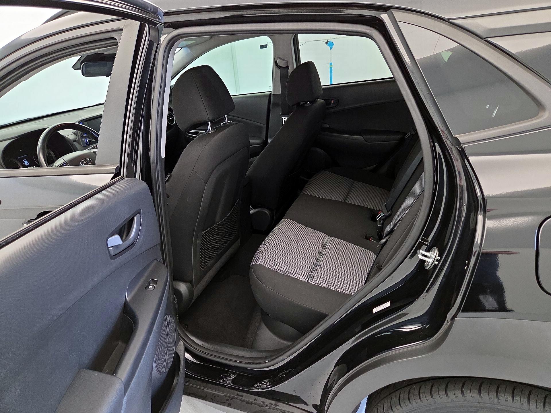 Thumbnail: 2021 Hyundai Kona - 19