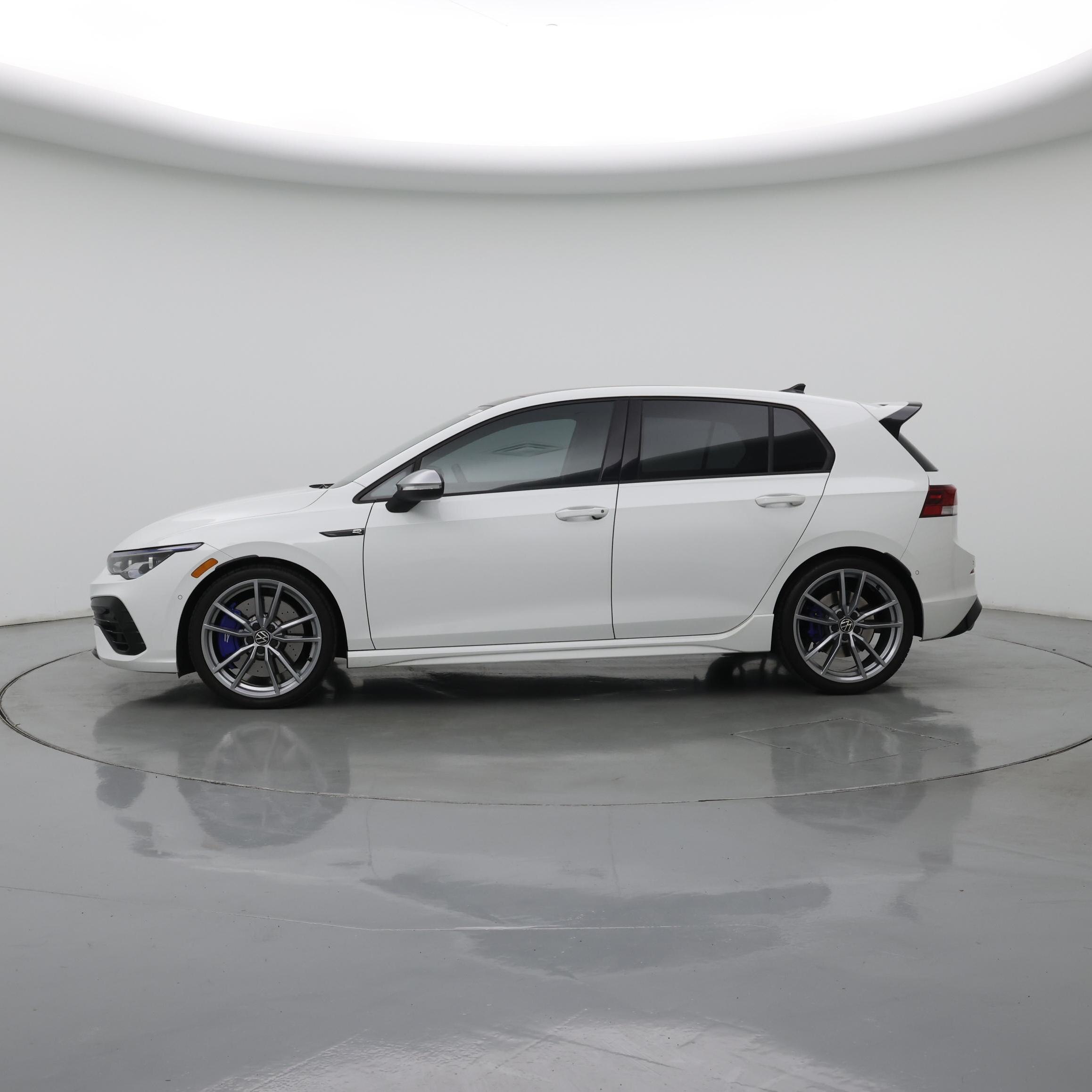 Thumbnail: 2024 Volkswagen Golf - 3