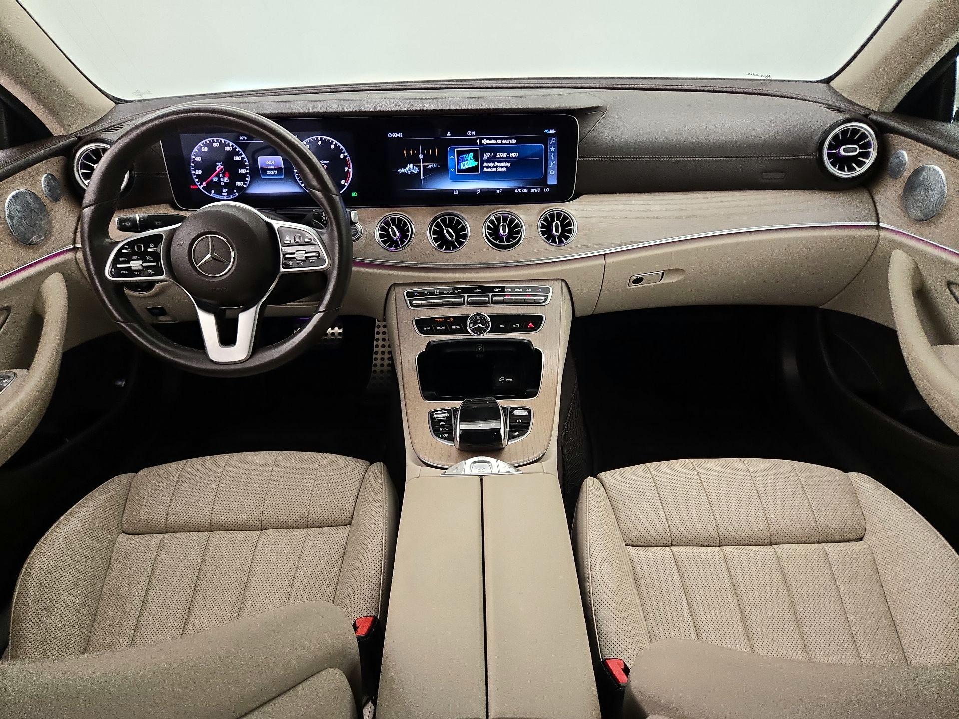 Thumbnail: 2019 Mercedes-Benz E-Class - 9