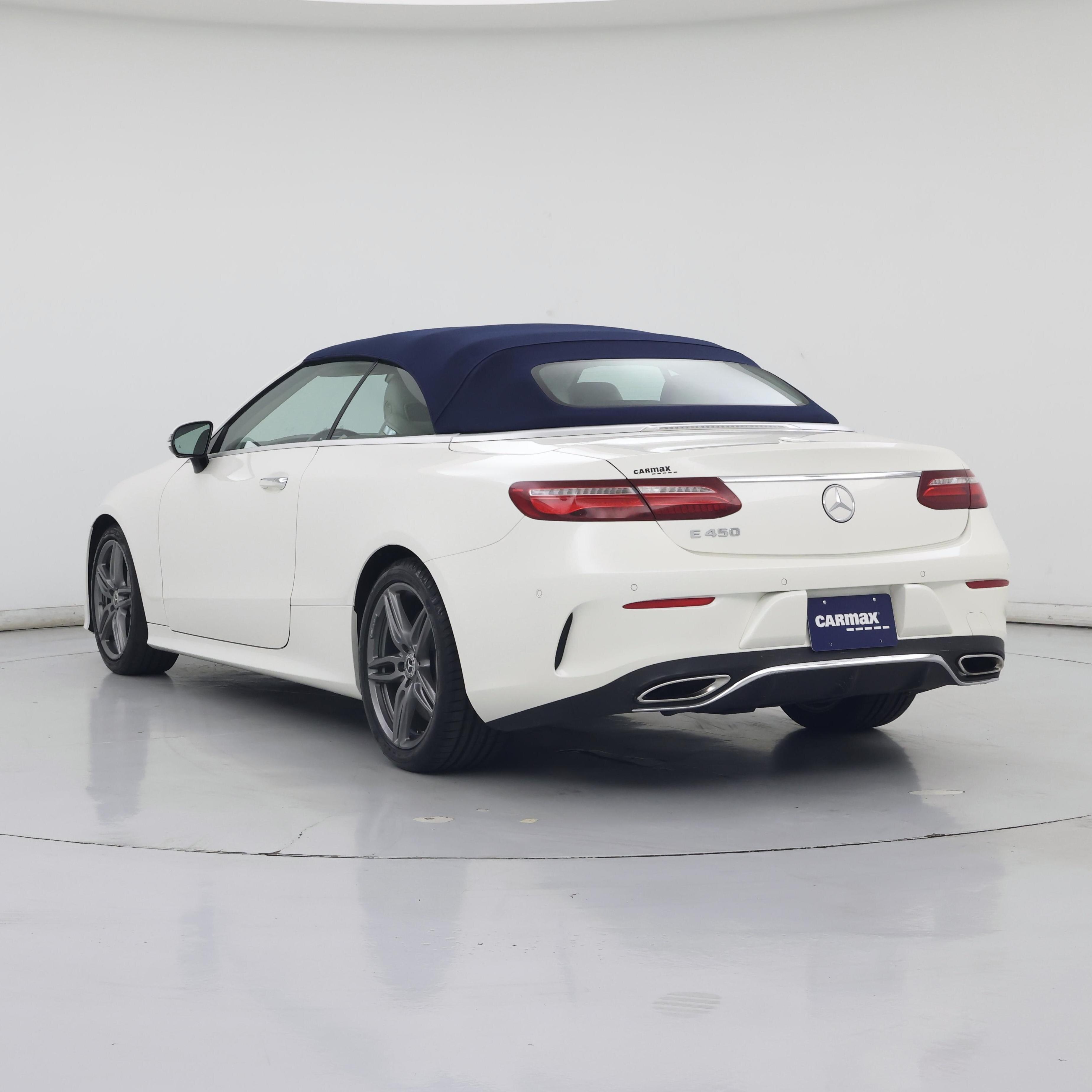 Thumbnail: 2019 Mercedes-Benz E-Class - 2