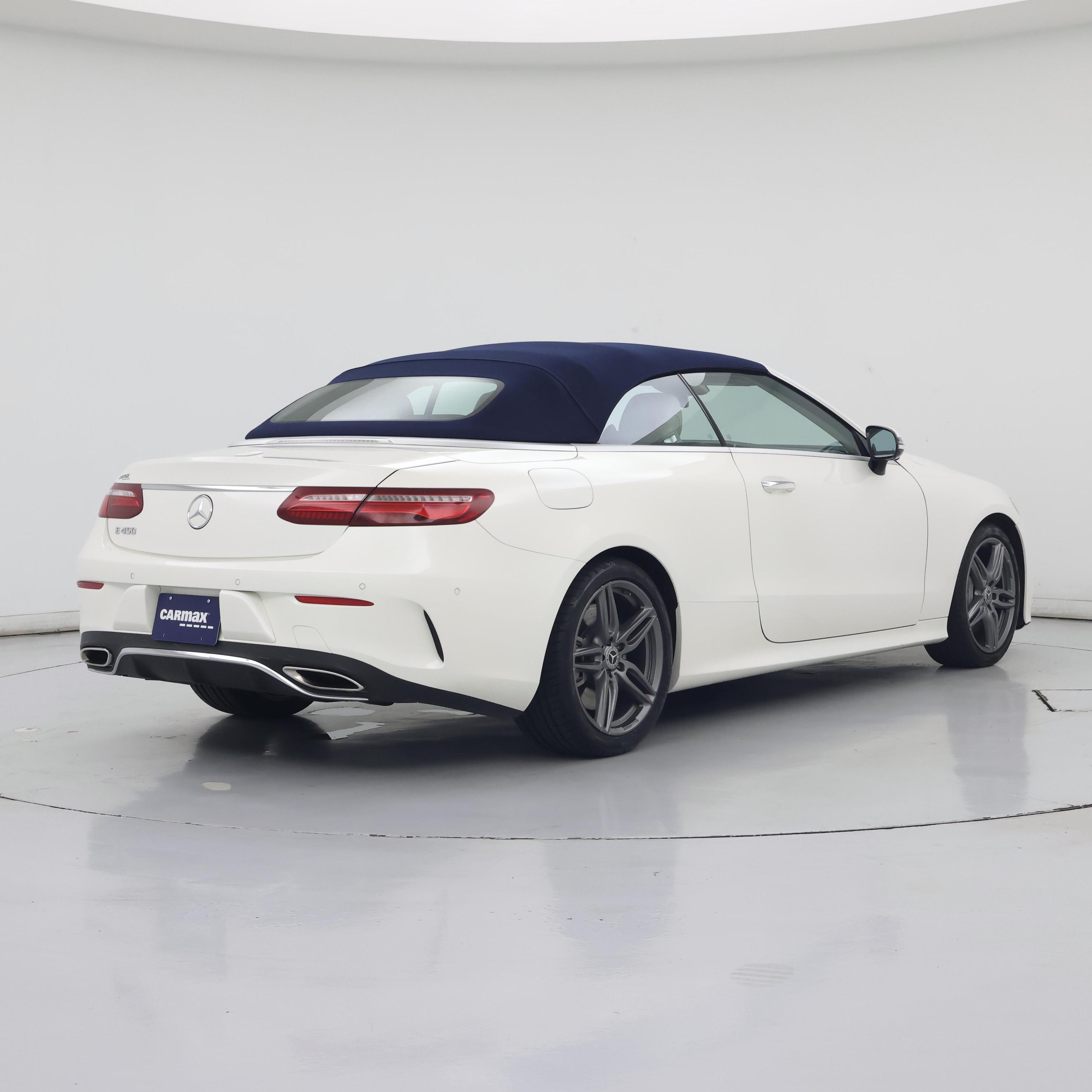 Thumbnail: 2019 Mercedes-Benz E-Class - 8