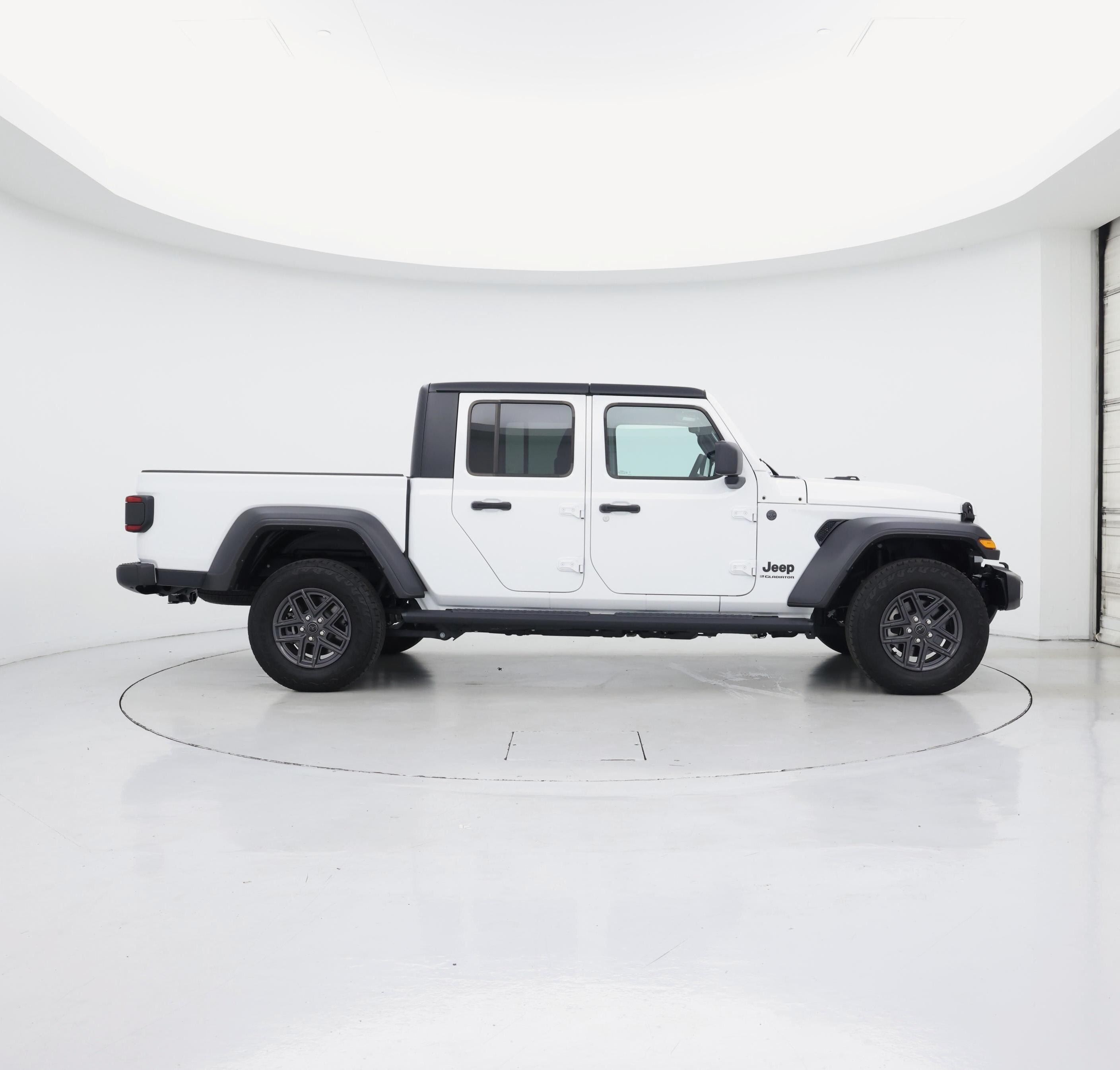 Thumbnail: 2025 Jeep Gladiator - 7