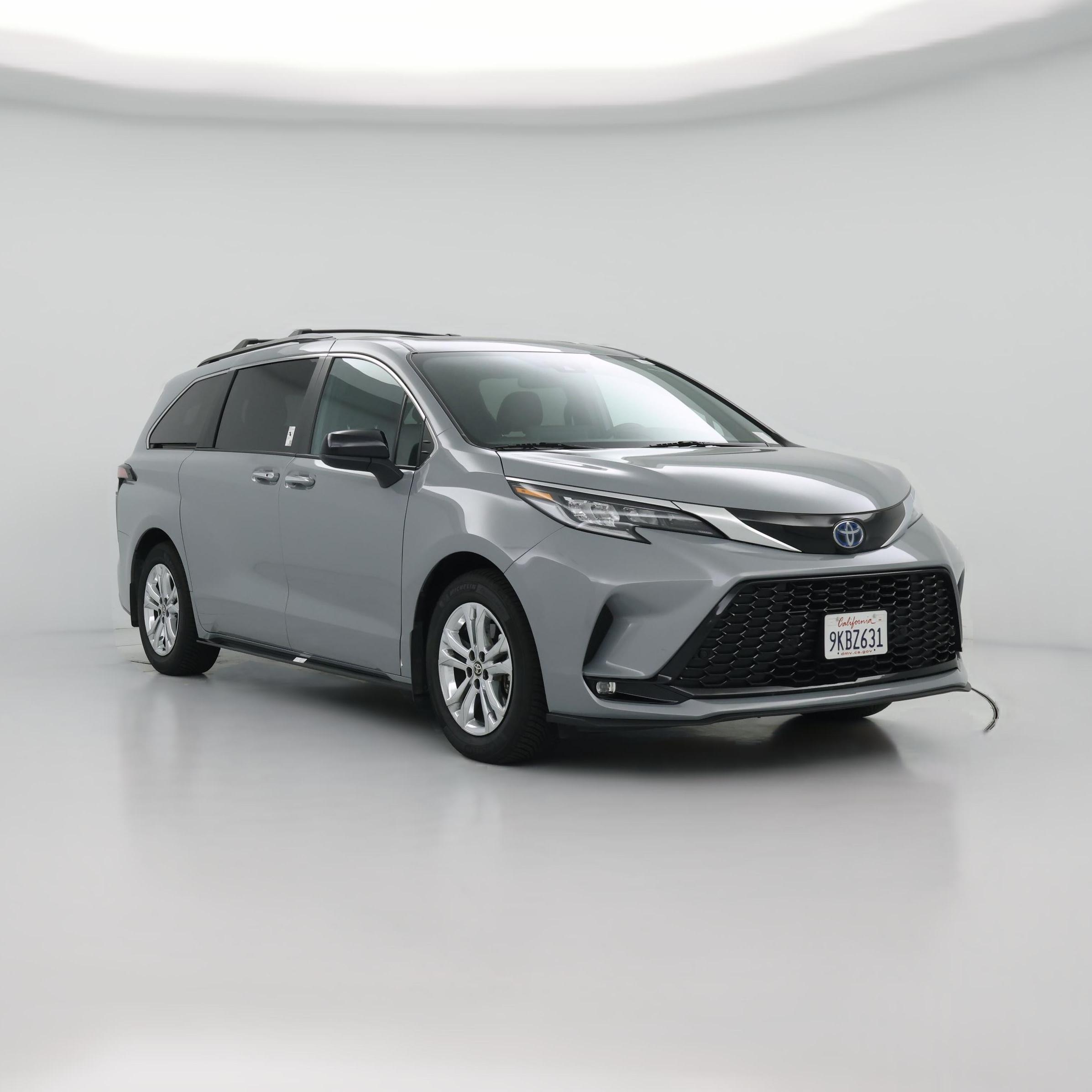 Thumbnail: 2023 Toyota Sienna - 1