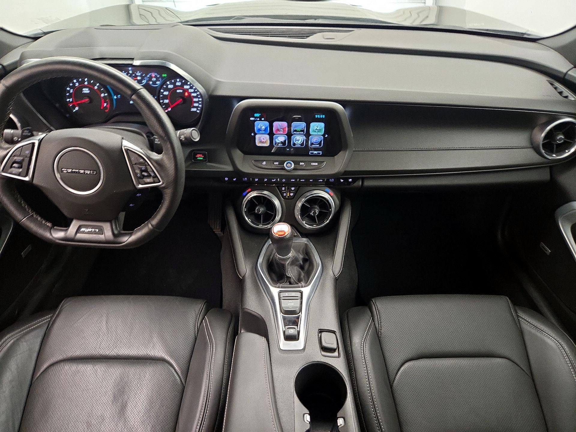 Thumbnail: 2017 Chevrolet Camaro - 9