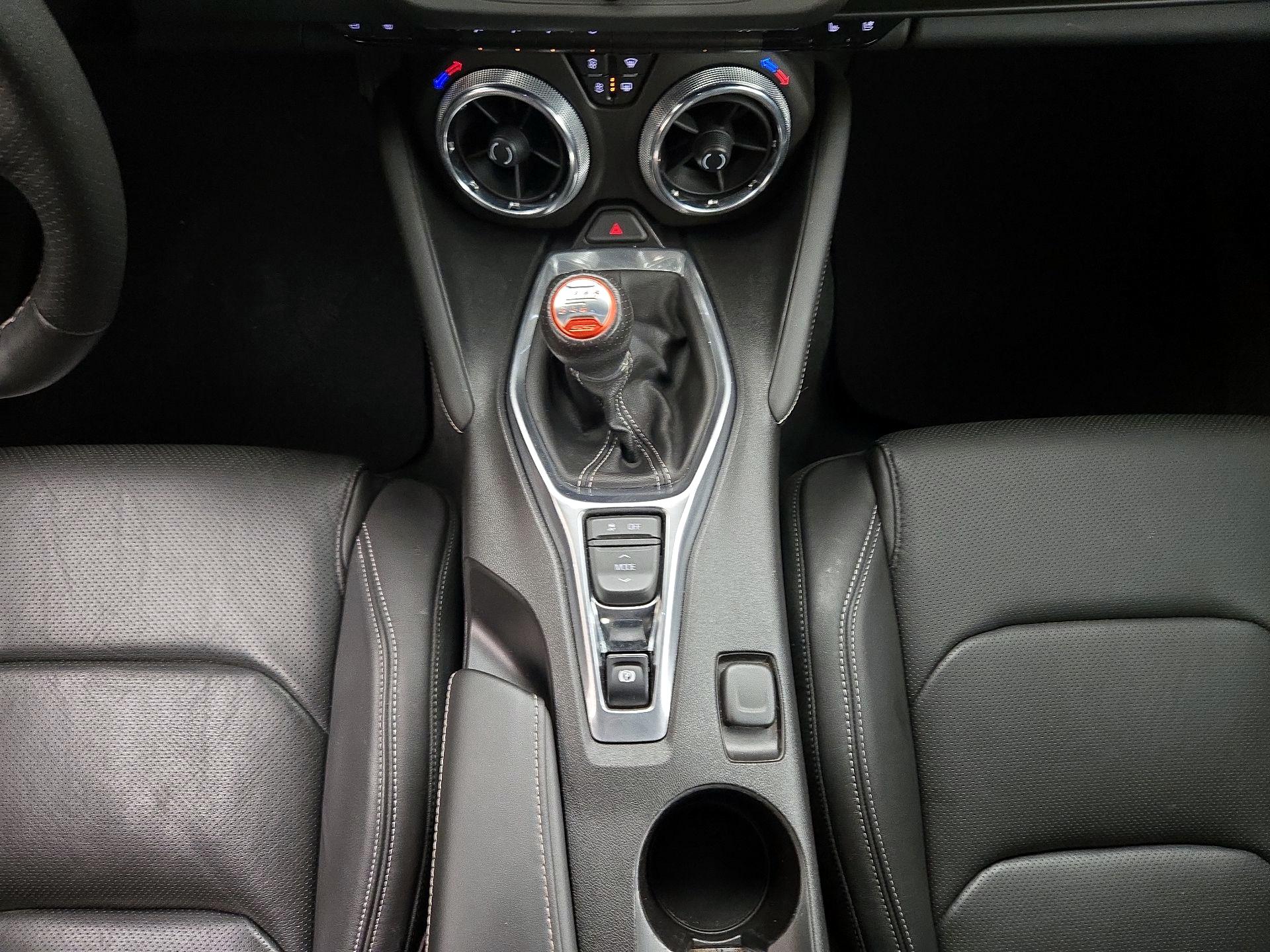 Thumbnail: 2017 Chevrolet Camaro - 16