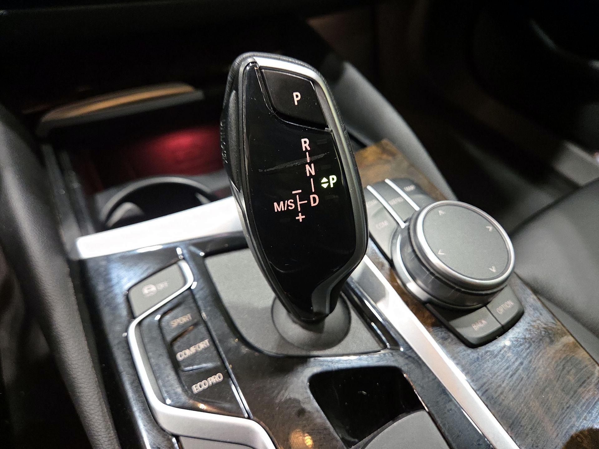 Thumbnail: 2019 BMW 5 Series - 13