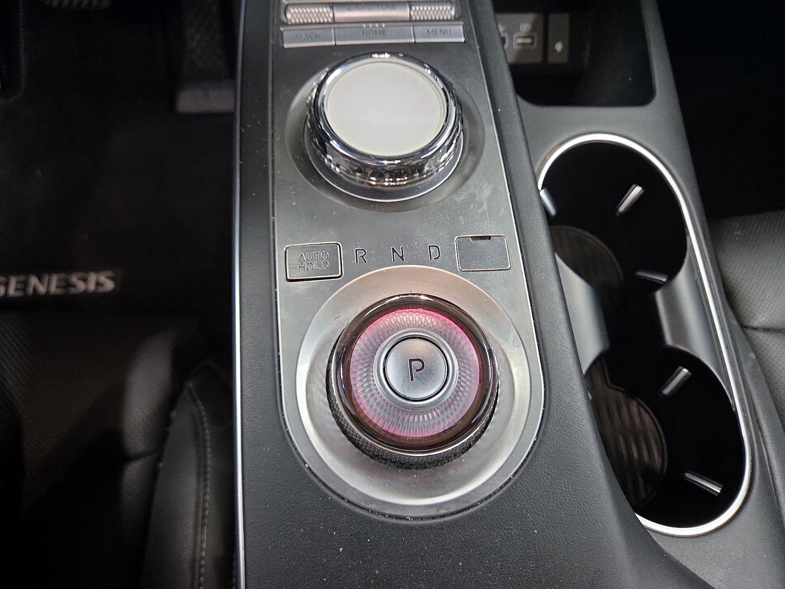 2022 GENESIS GV70 Standard - Photo 19