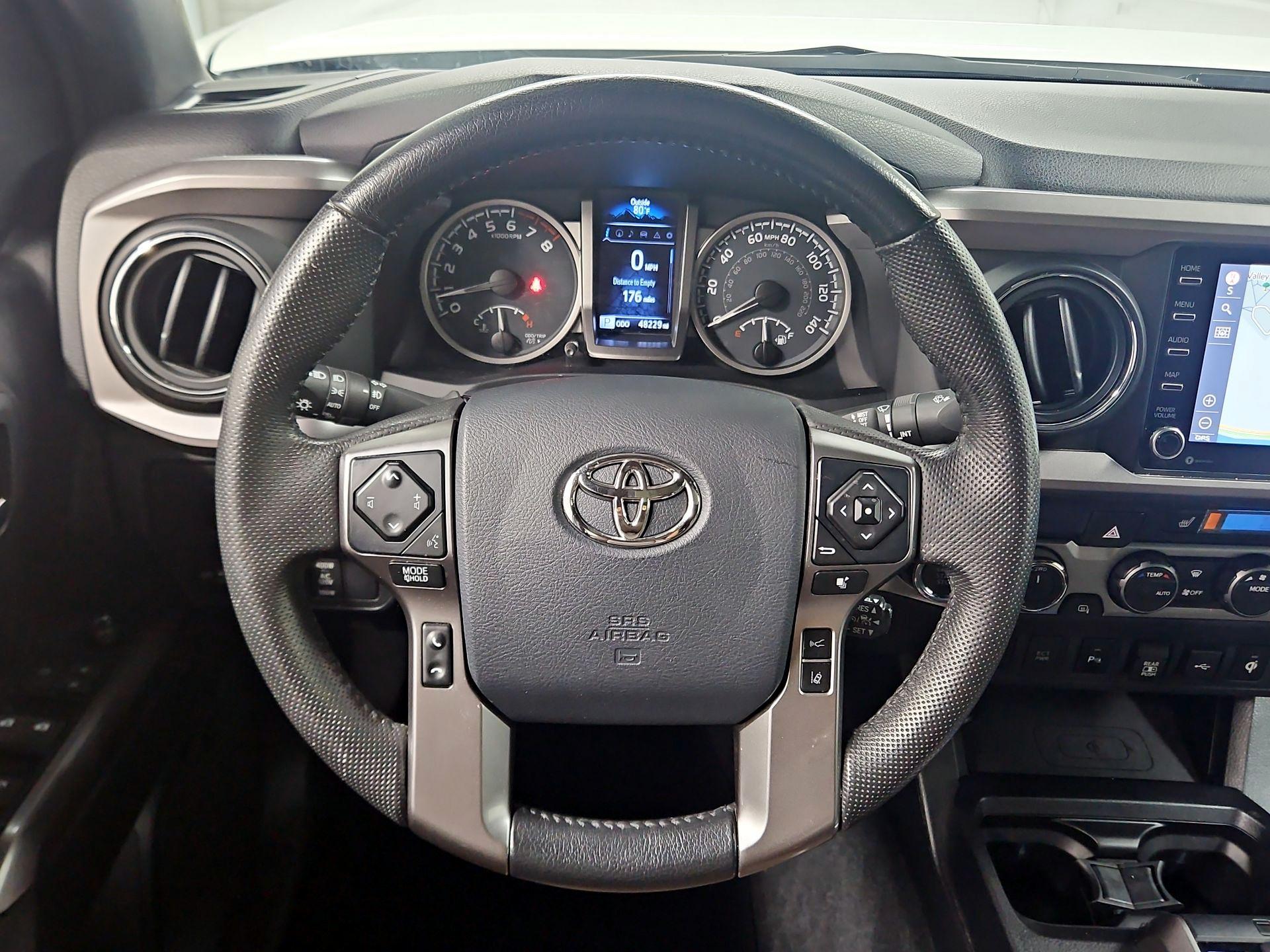 Thumbnail: 2020 Toyota Tacoma - 10
