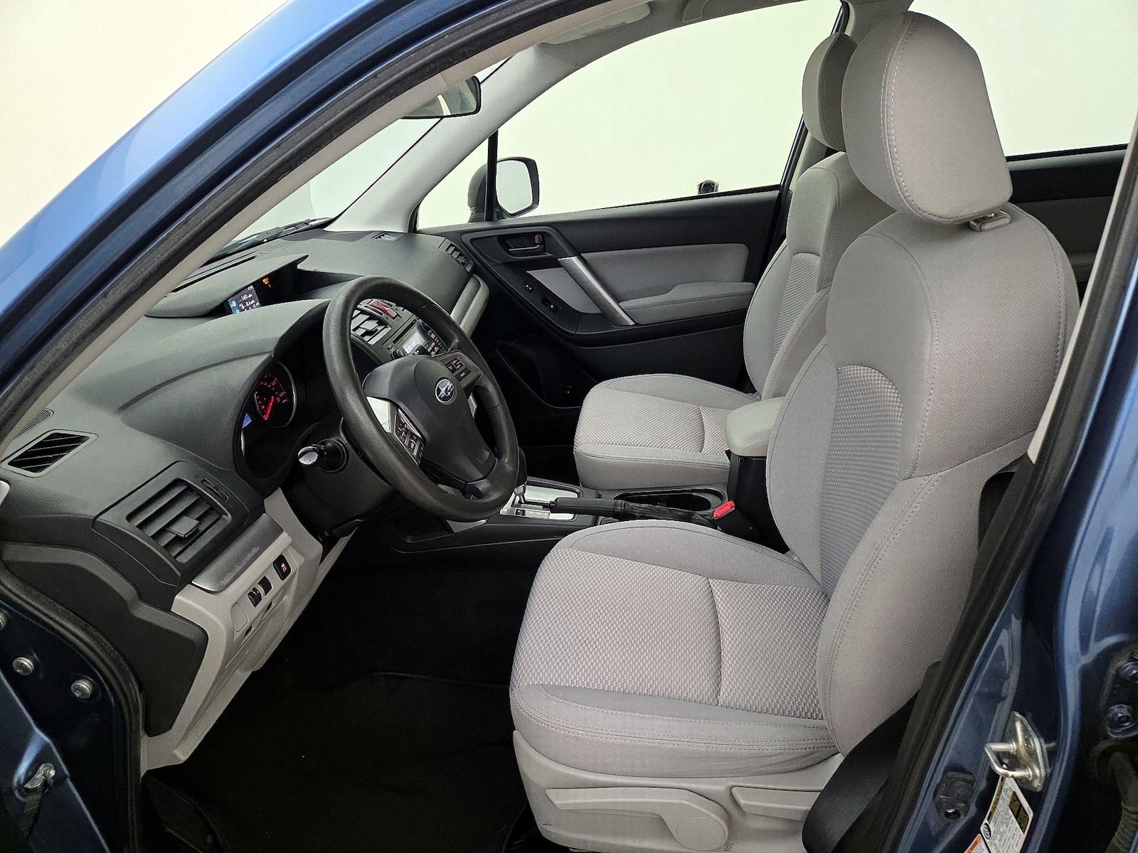 2015 Subaru Forester i - Photo 12