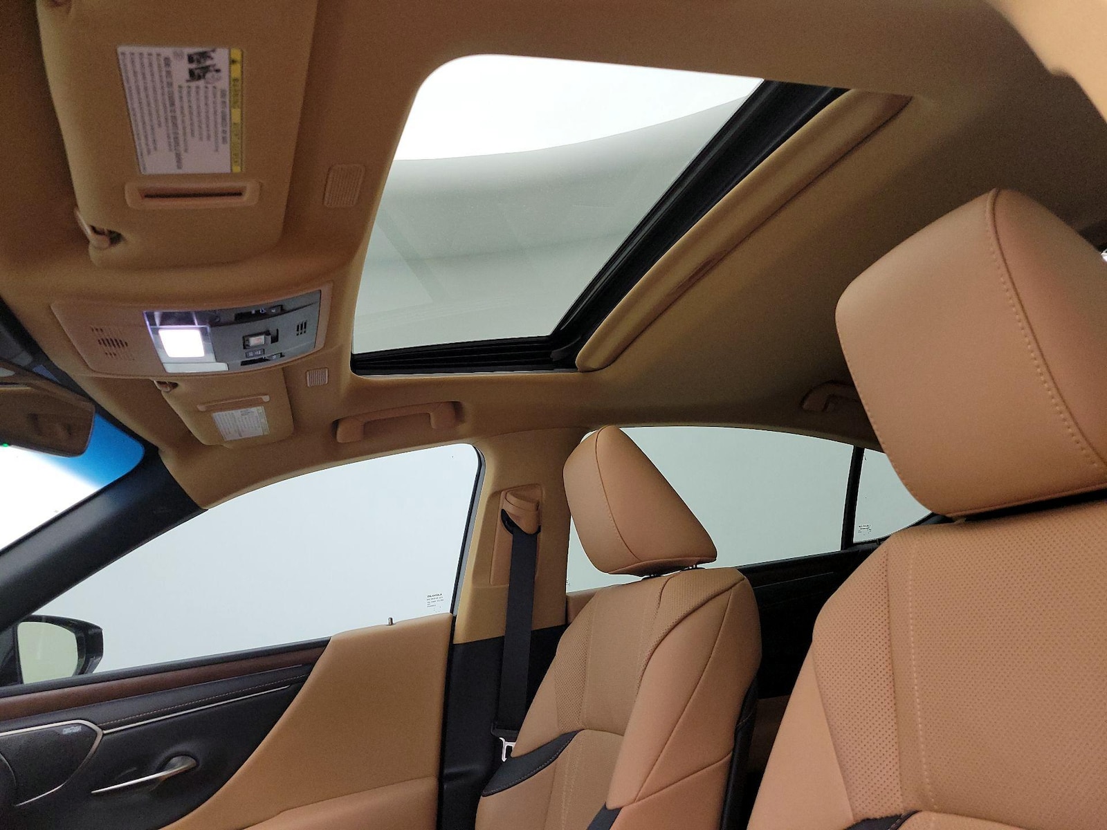 2025 Lexus ES Hybrid 300h Luxury - Photo 20